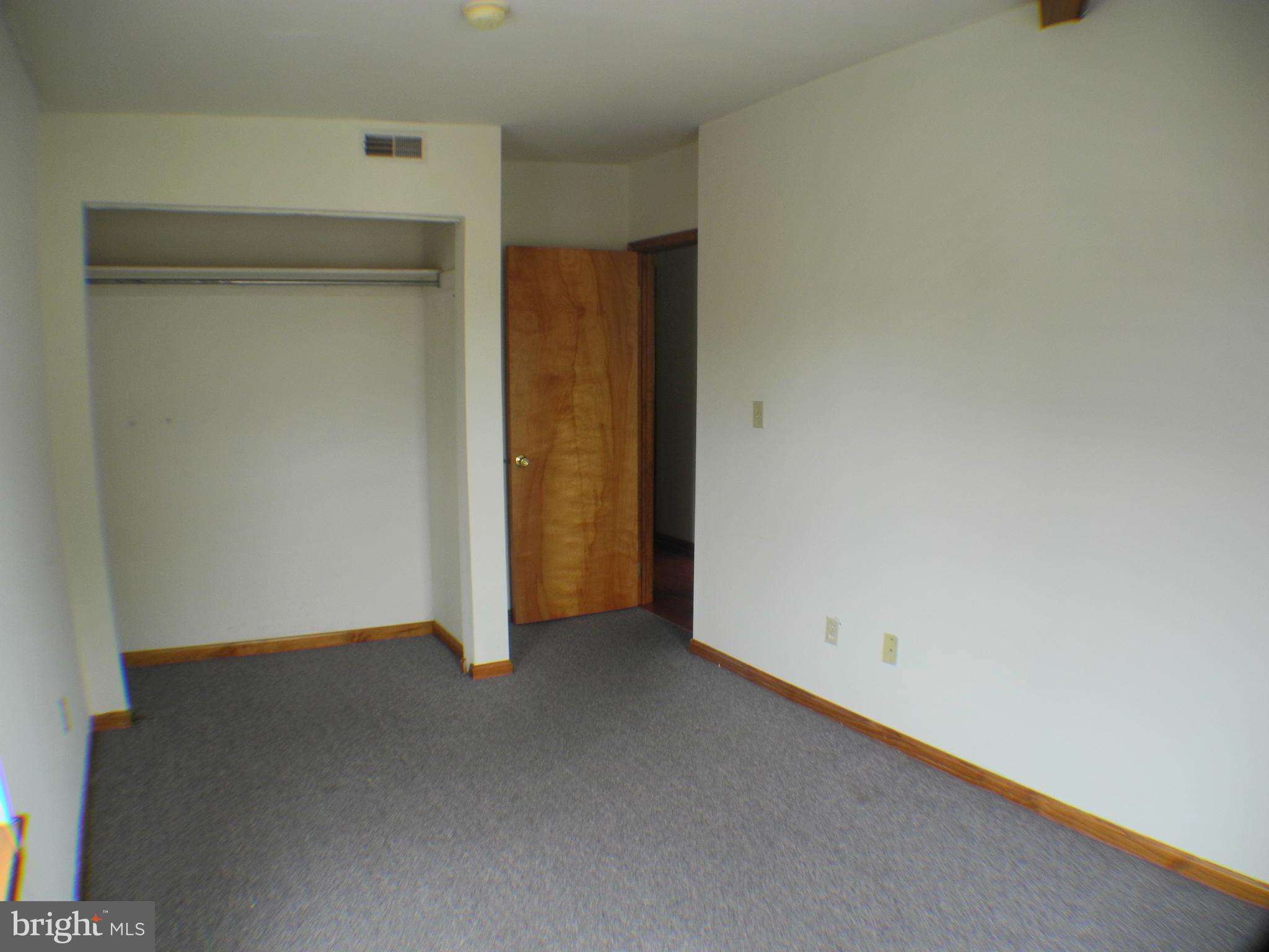 GRADUATE HOSPITAL - Residential Lease