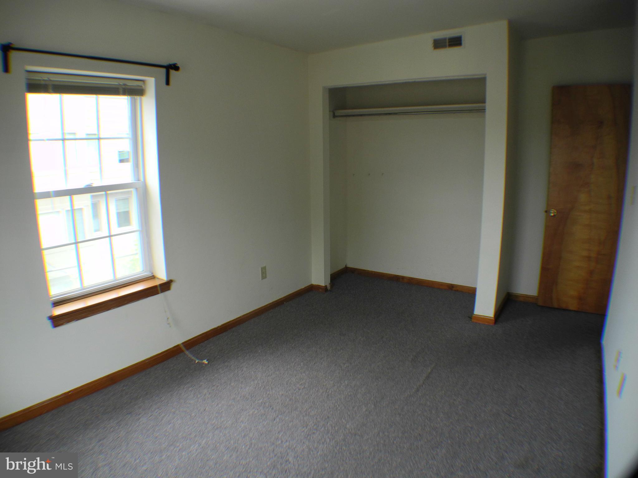 GRADUATE HOSPITAL - Residential Lease