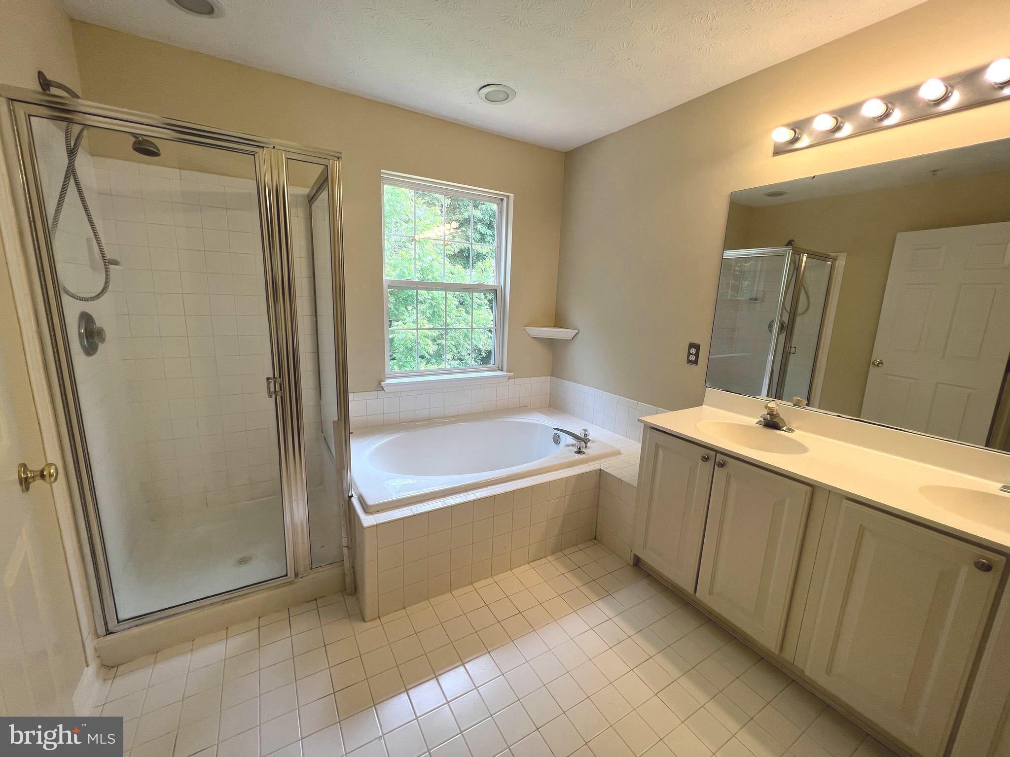 OWINGS MILLS - Residential Lease