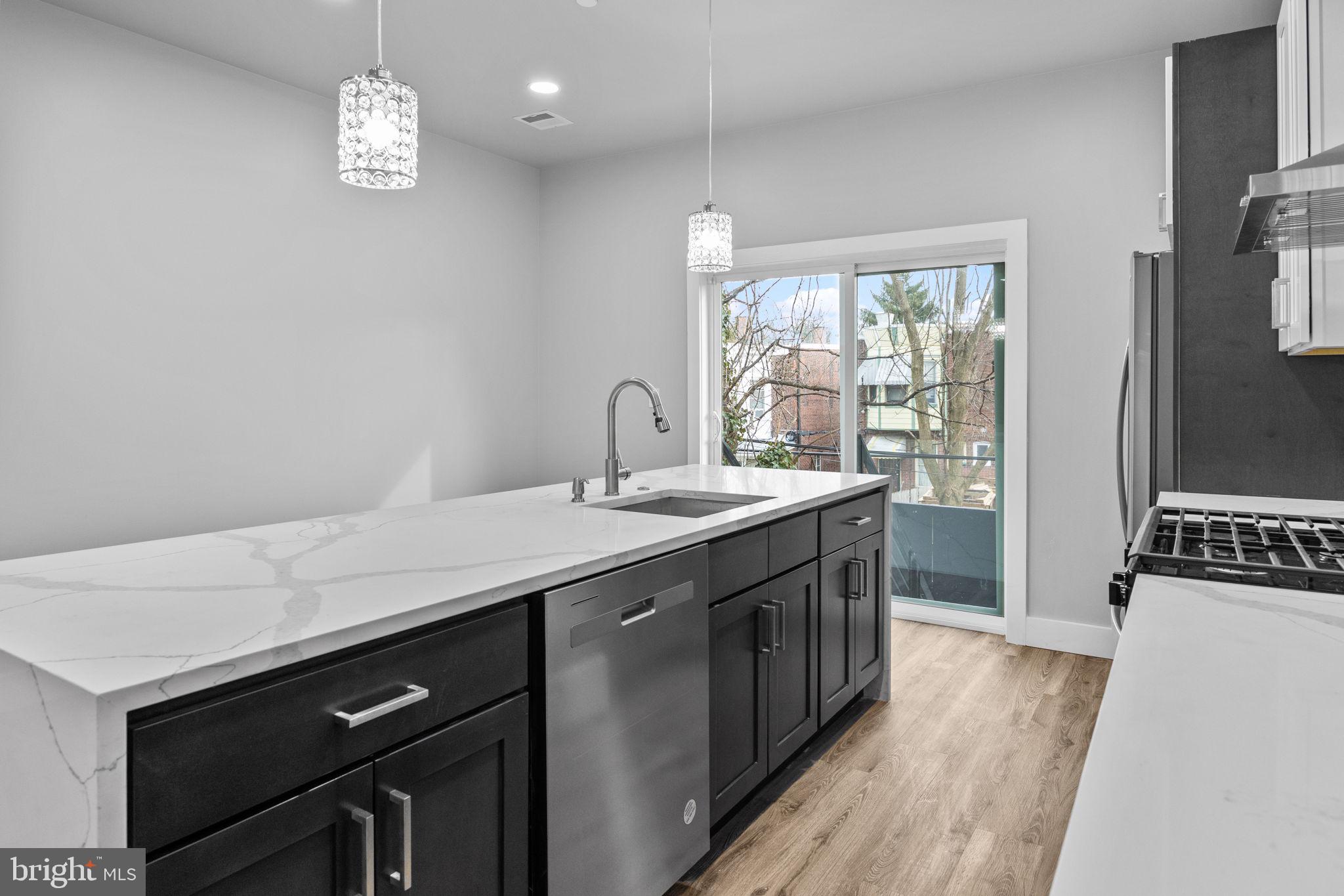 GERMANTOWN (EAST) - Residential