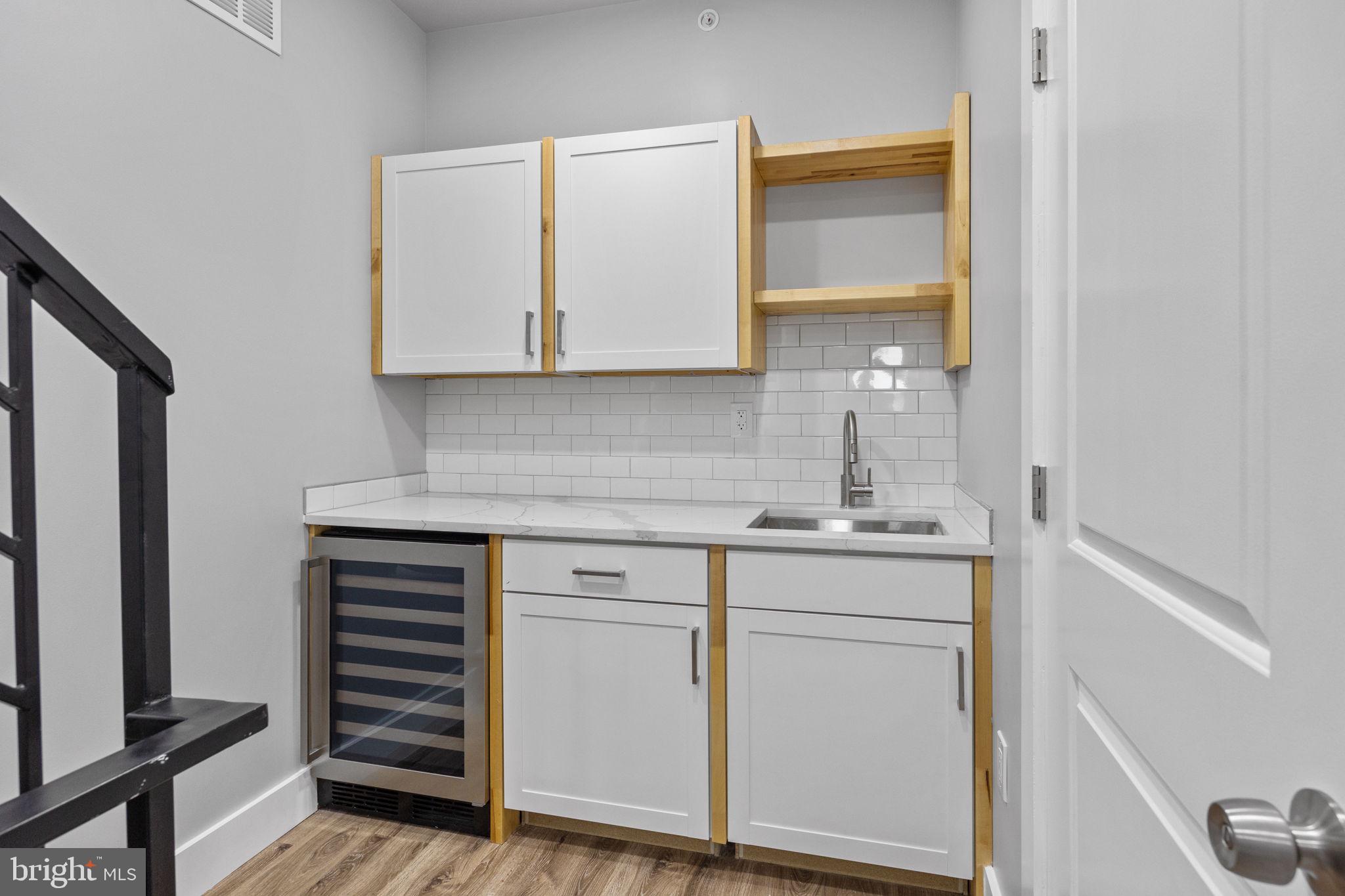 GERMANTOWN (EAST) - Residential