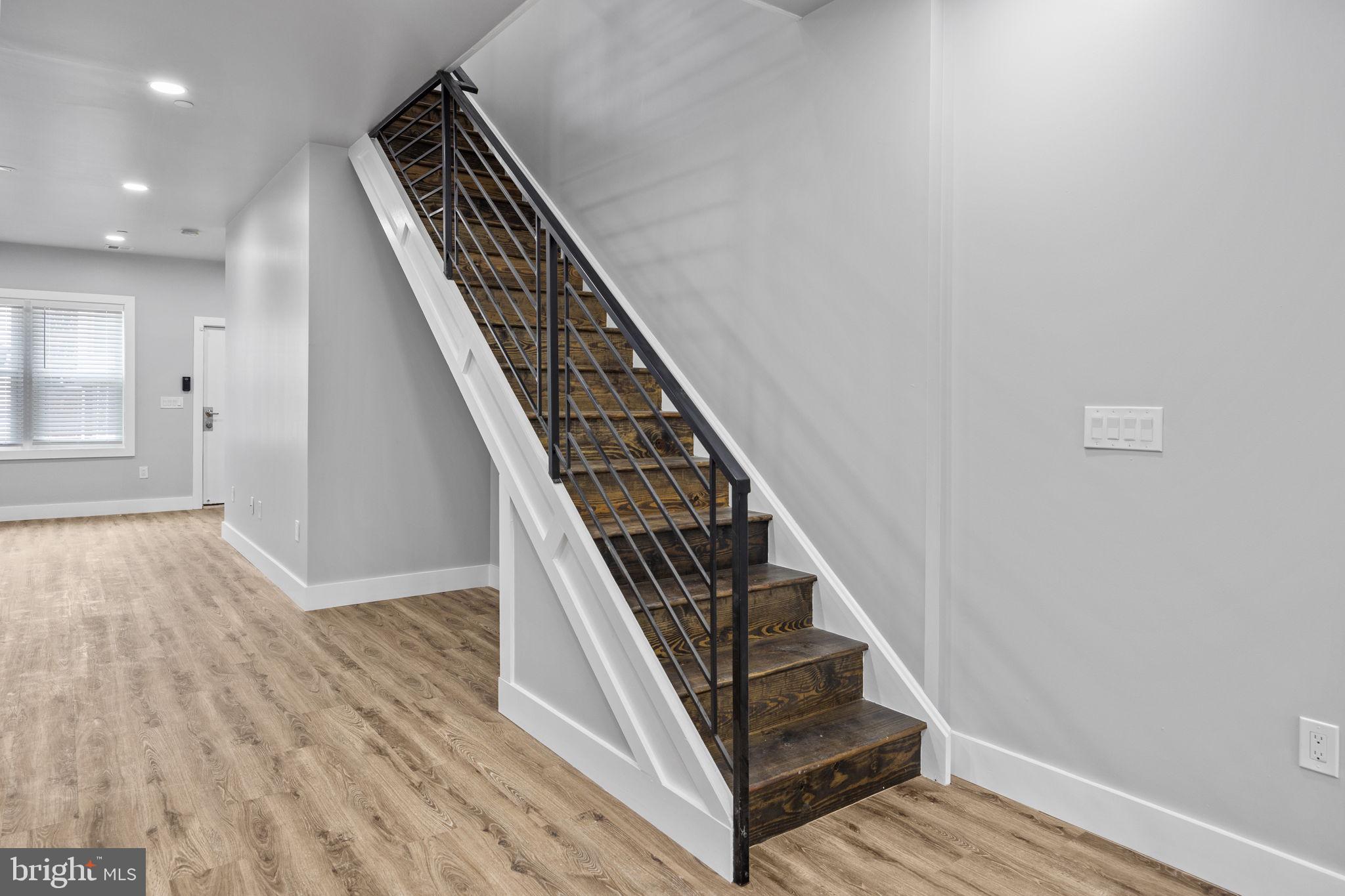 GERMANTOWN (EAST) - Residential
