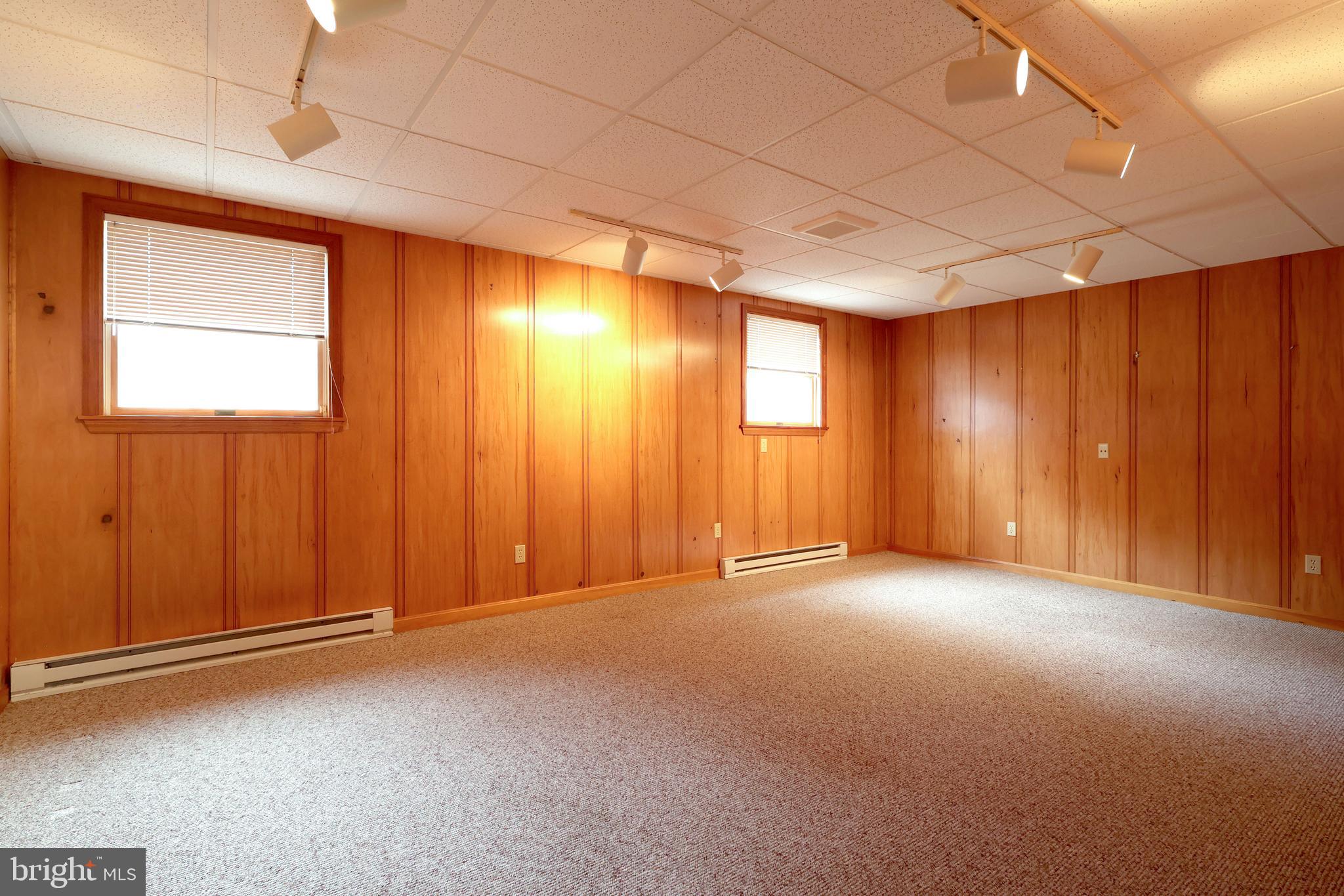 OVERLOOK HEIGHTS - Residential