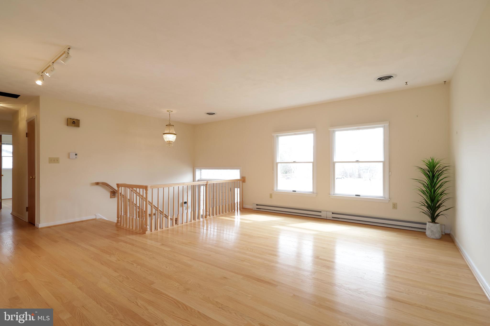 OVERLOOK HEIGHTS - Residential