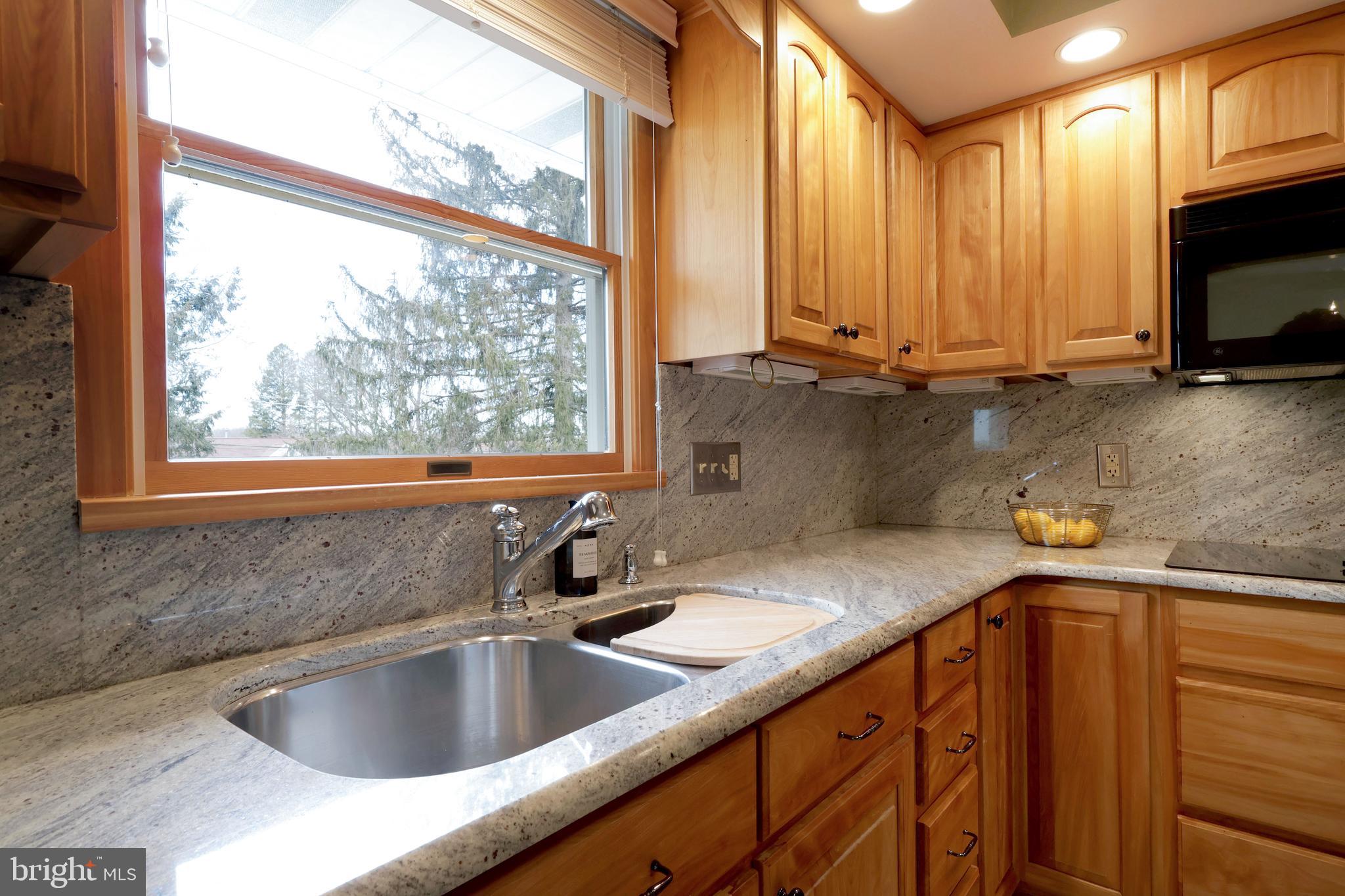 OVERLOOK HEIGHTS - Residential