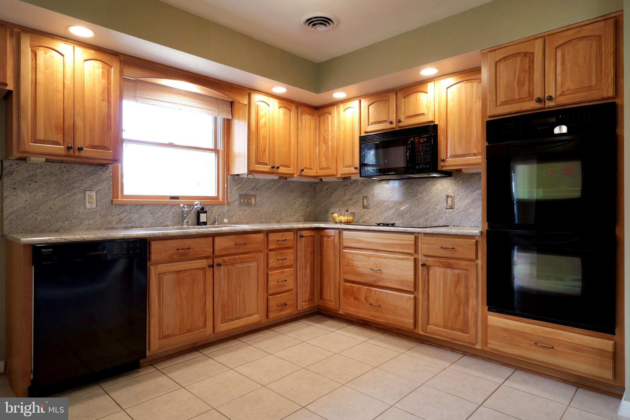 OVERLOOK HEIGHTS - Residential