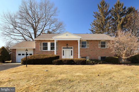 Homes For Sale - 37 Abby Place<br/> Centre County, STATE COLLEGE, PA 16803