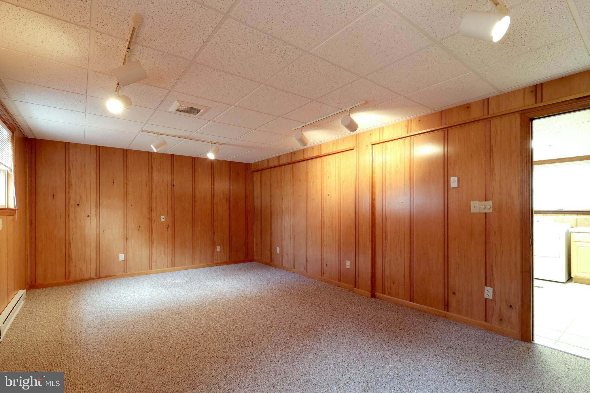 OVERLOOK HEIGHTS - Residential