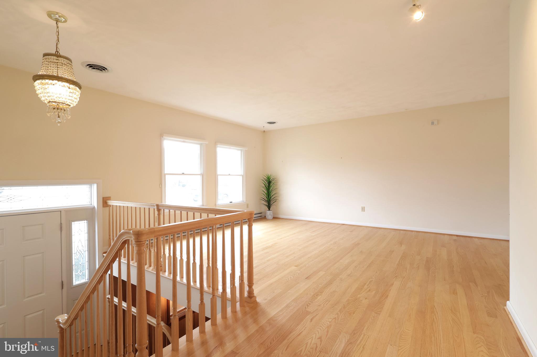 OVERLOOK HEIGHTS - Residential