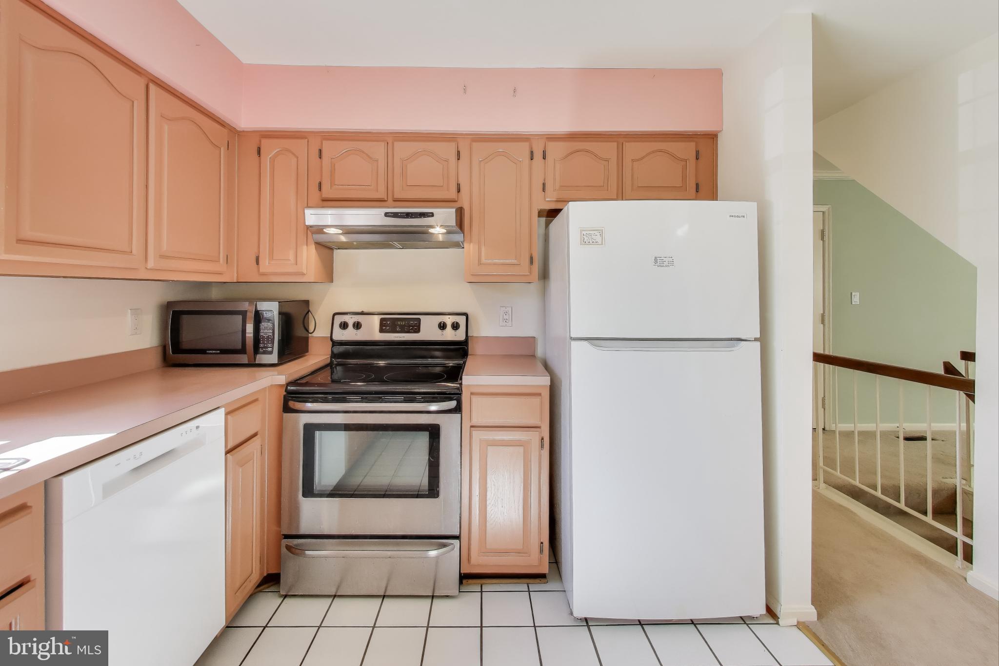 MEADOWGATE - Residential