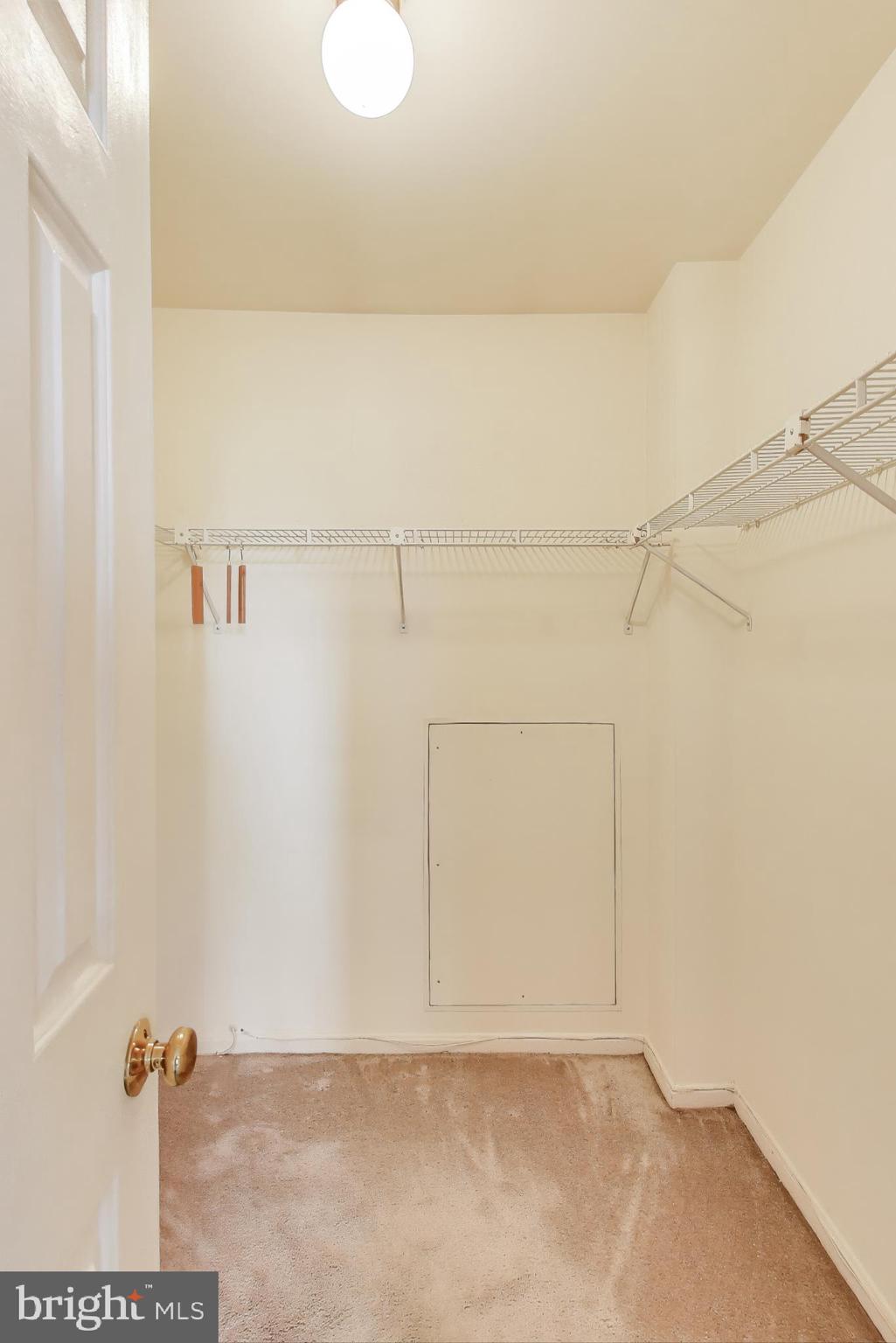 MEADOWGATE - Residential