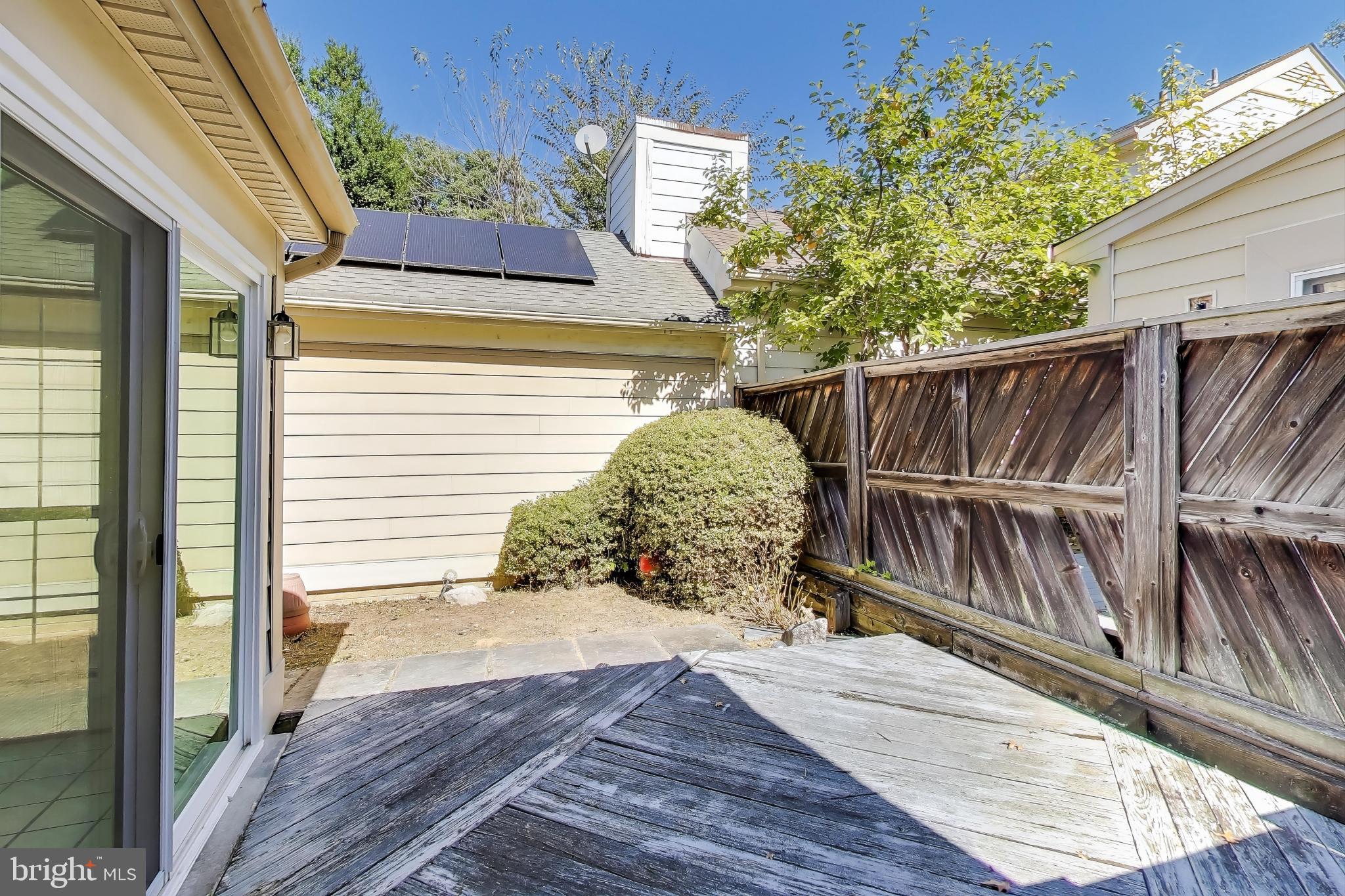 MEADOWGATE - Residential