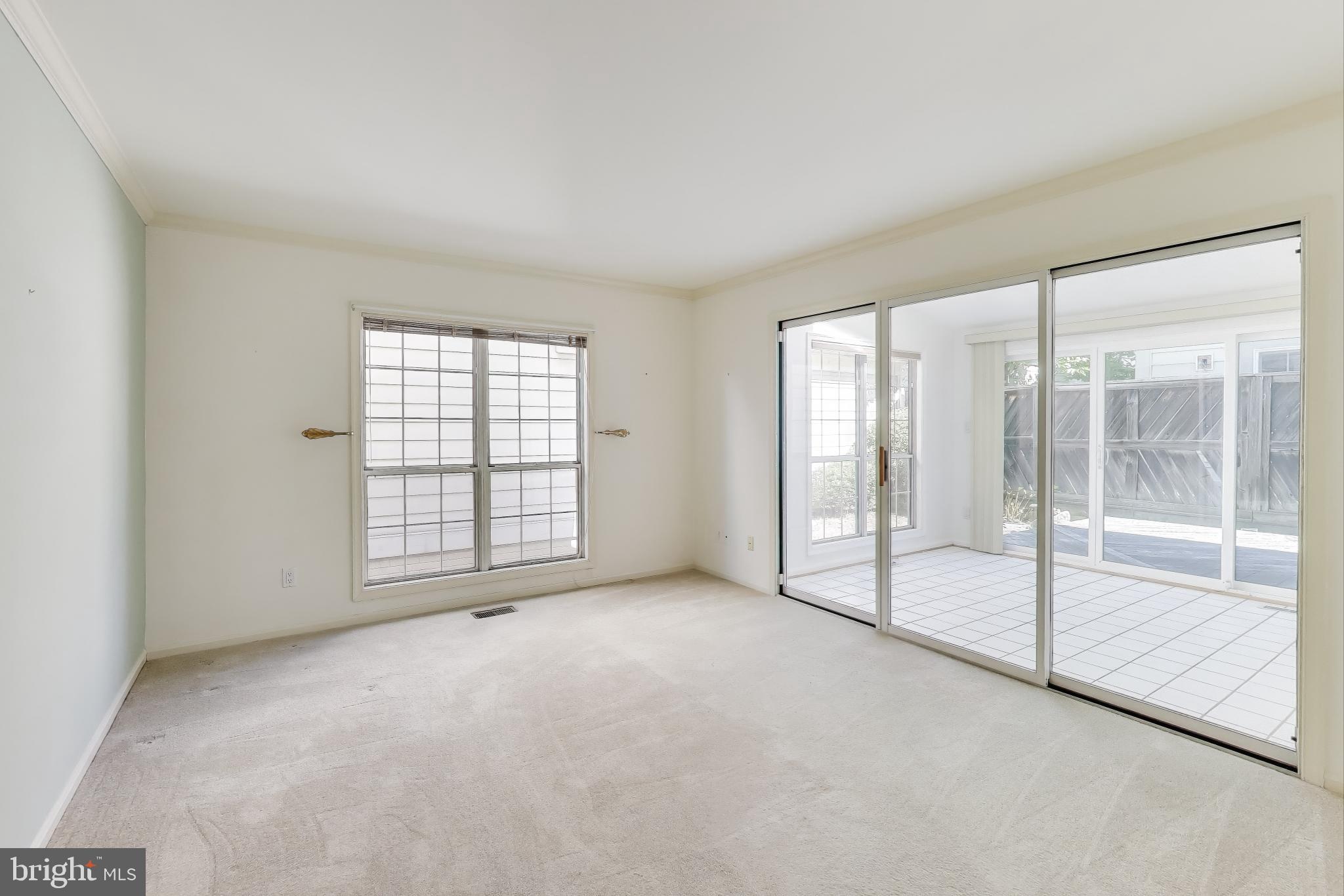 MEADOWGATE - Residential