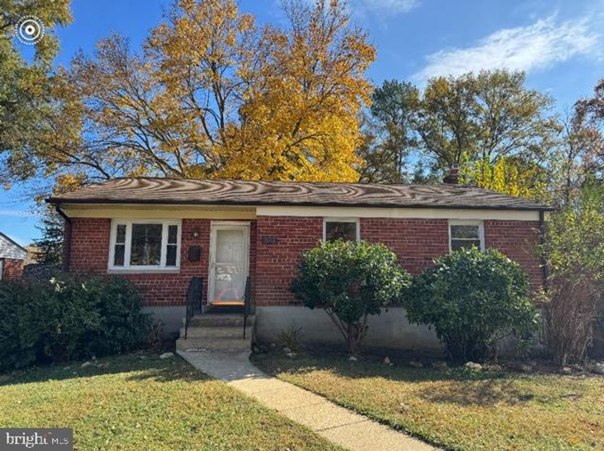 Must see updated Rancher.  Great location backs to Dewey Local Park and Rock Creek!  Affordable Price!  Large open rooms! Lower level in - law suite.