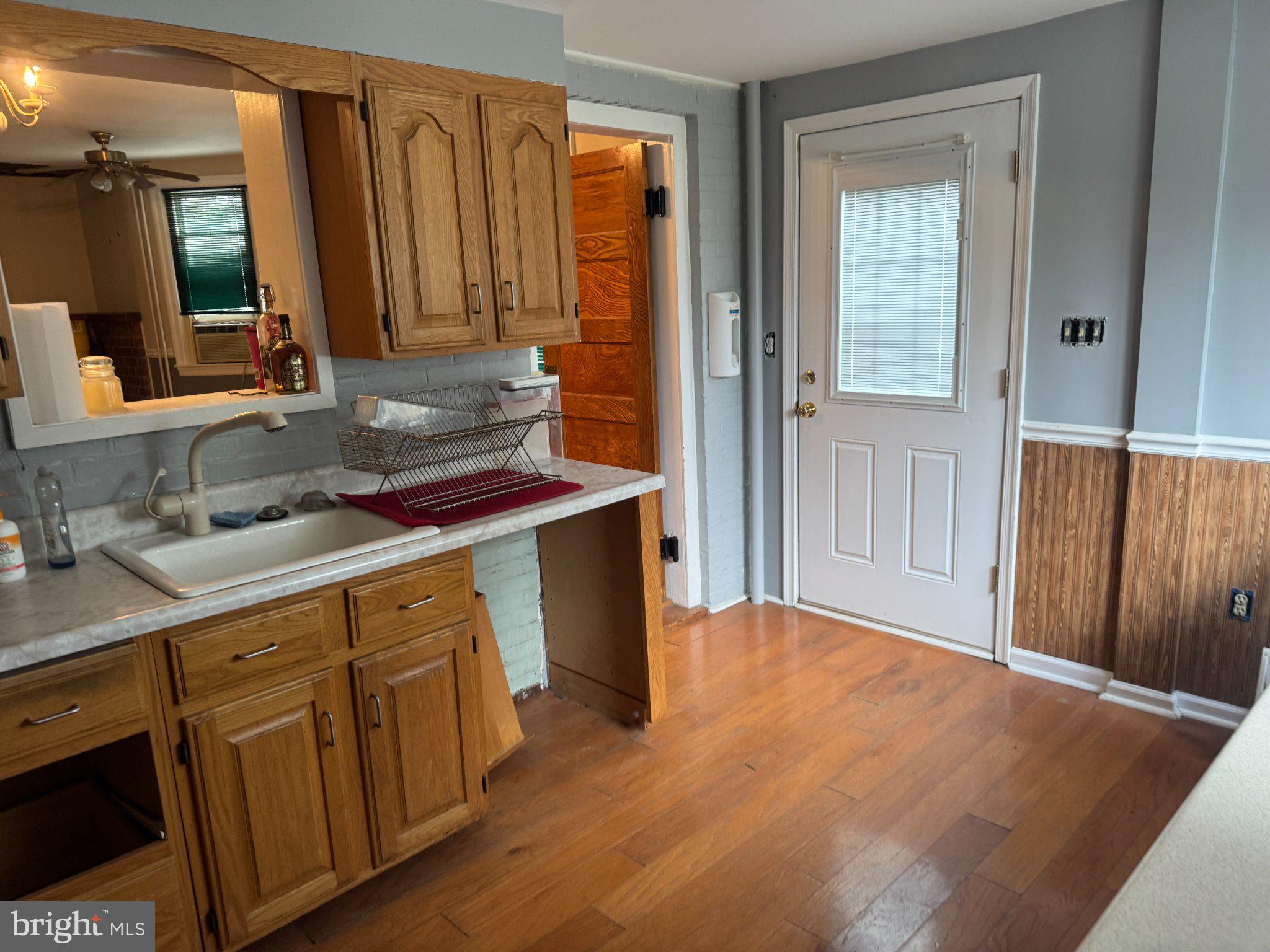 CHELTENHAM VIL - Residential