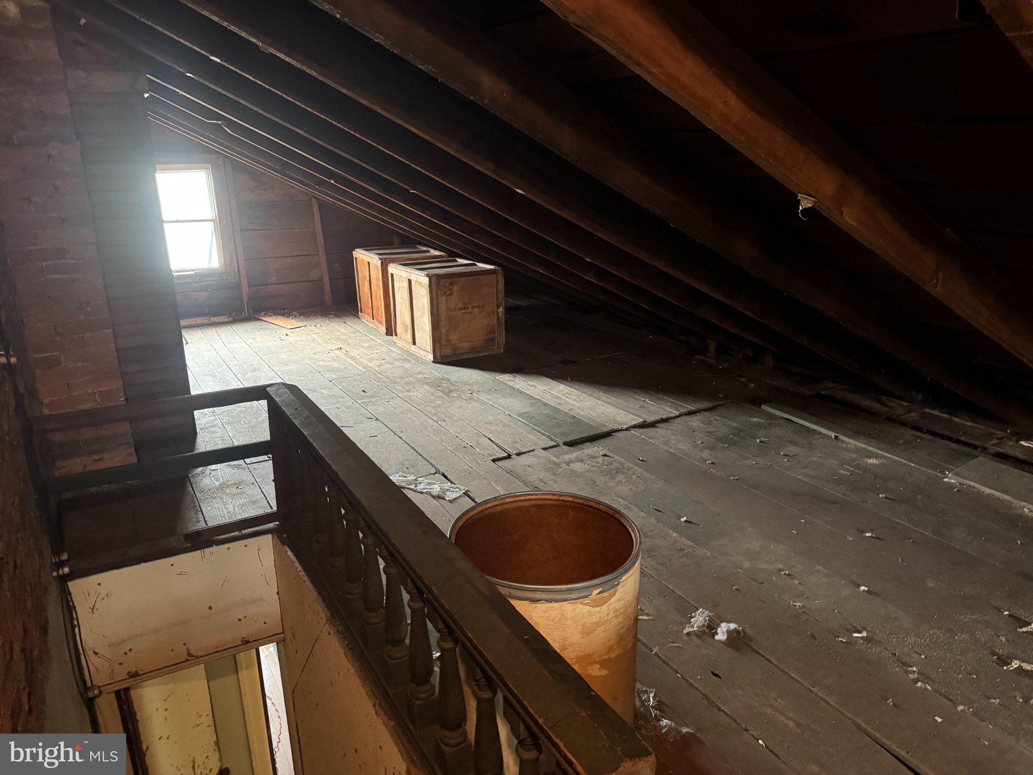 CHELTENHAM VIL - Residential