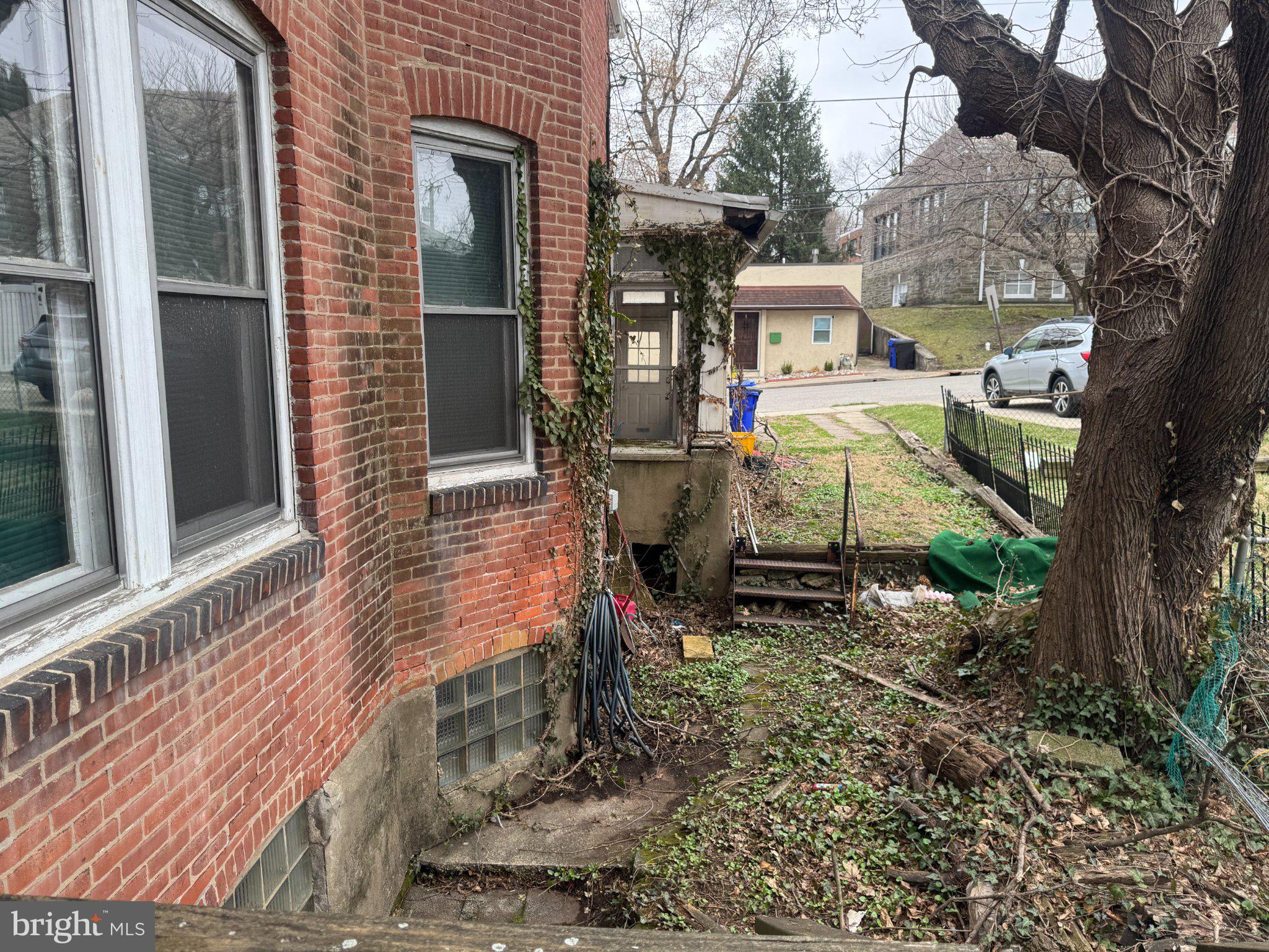 CHELTENHAM VIL - Residential