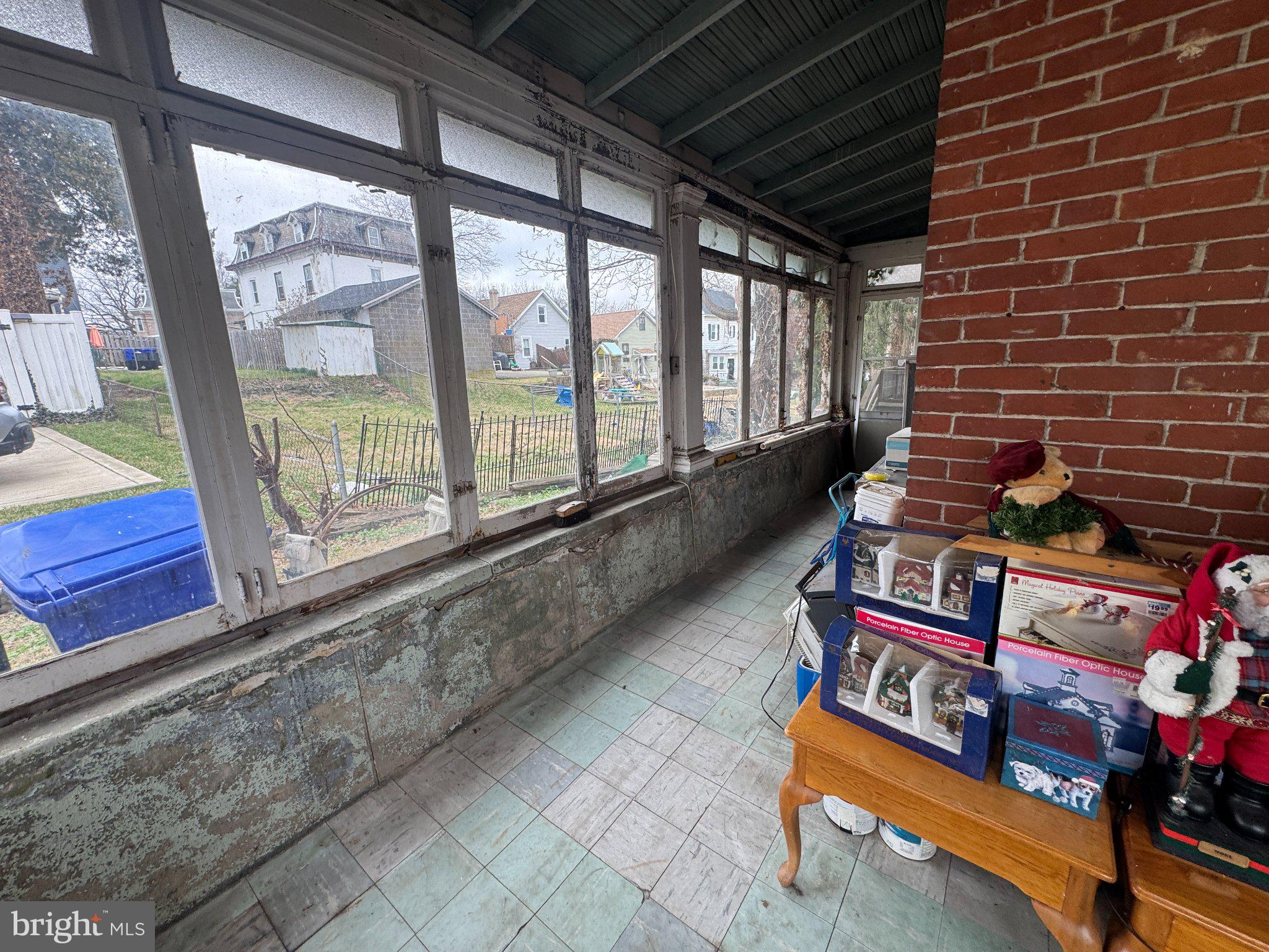 CHELTENHAM VIL - Residential