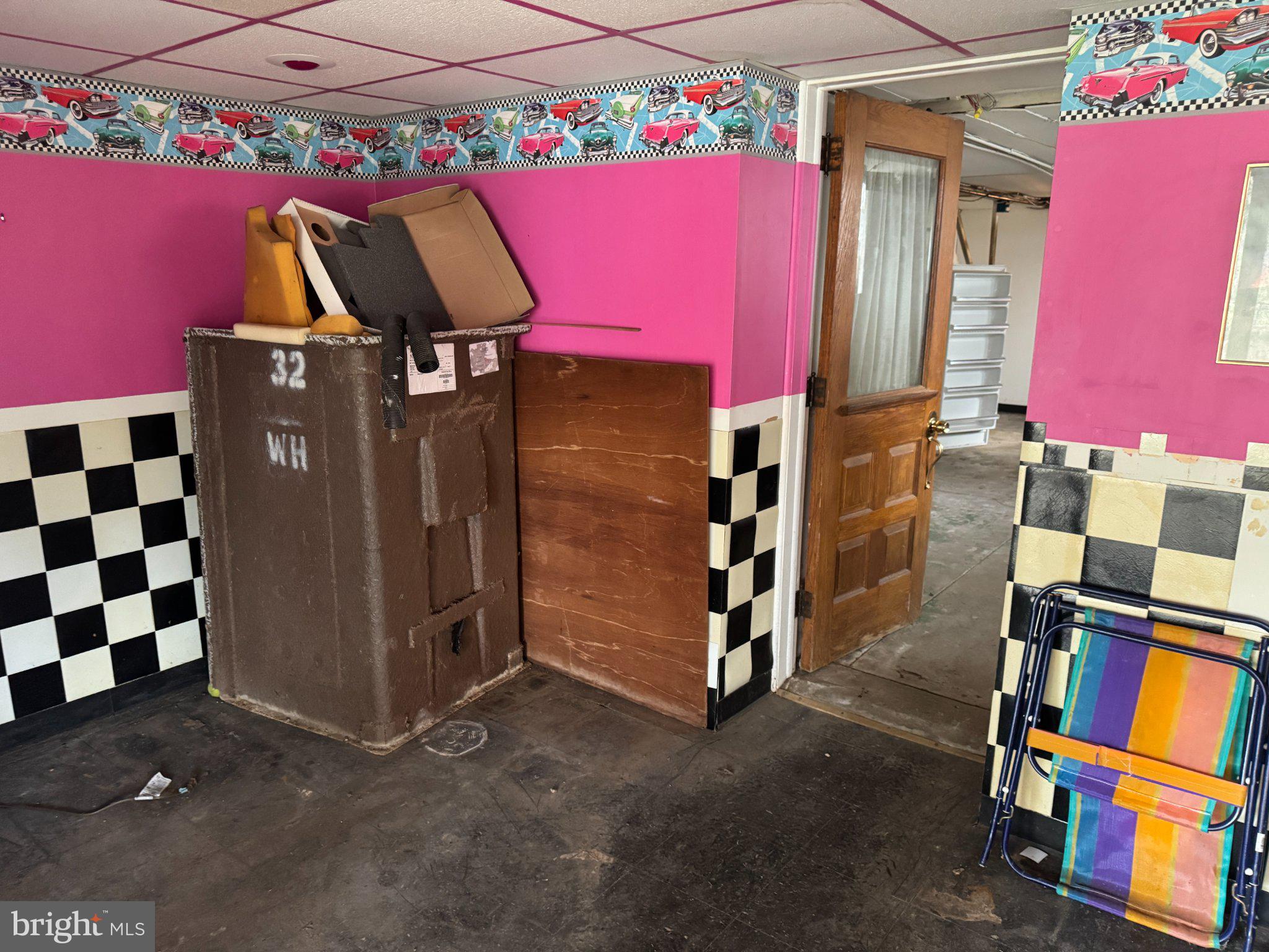 CHELTENHAM VIL - Residential