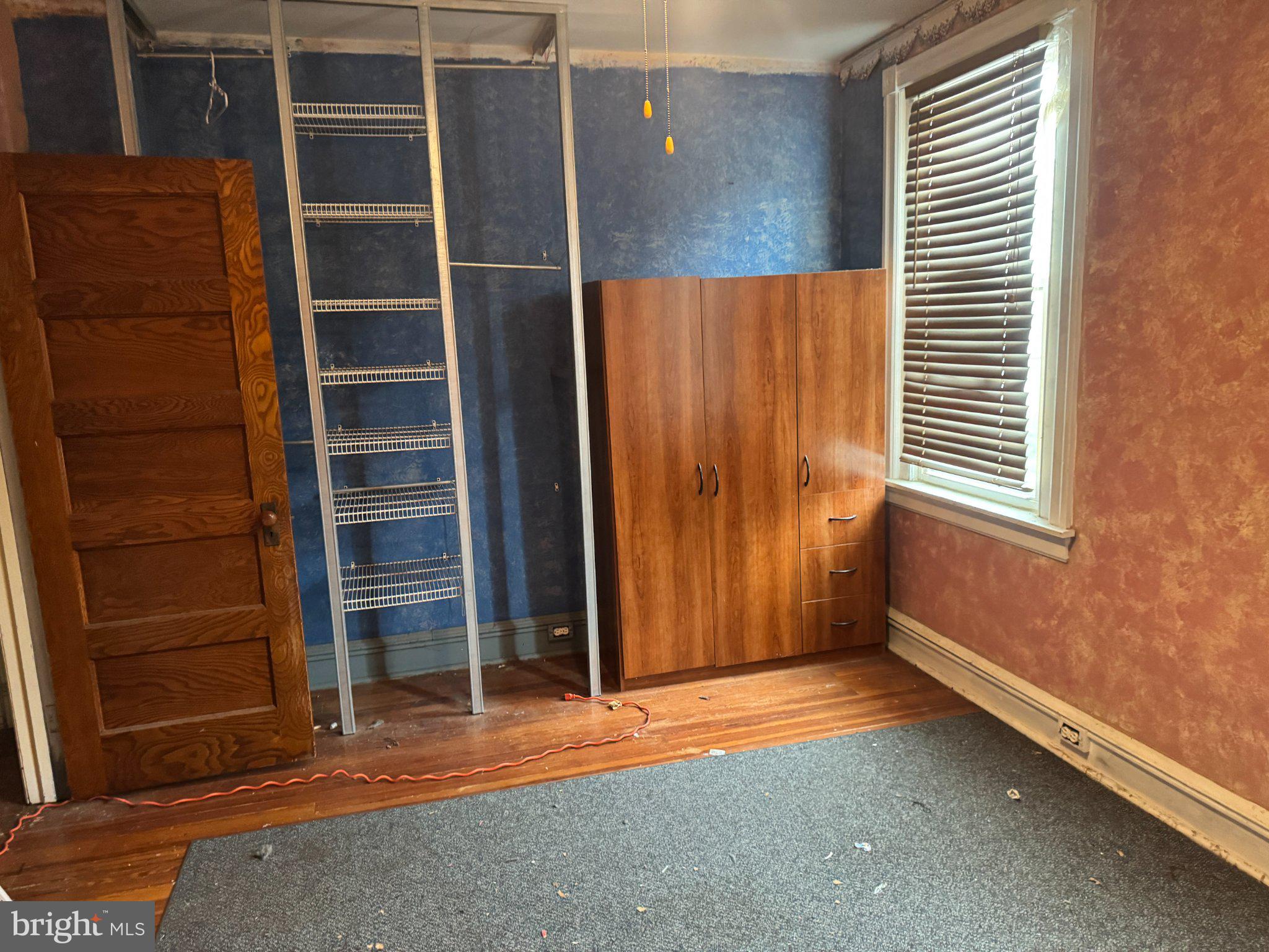 CHELTENHAM VIL - Residential