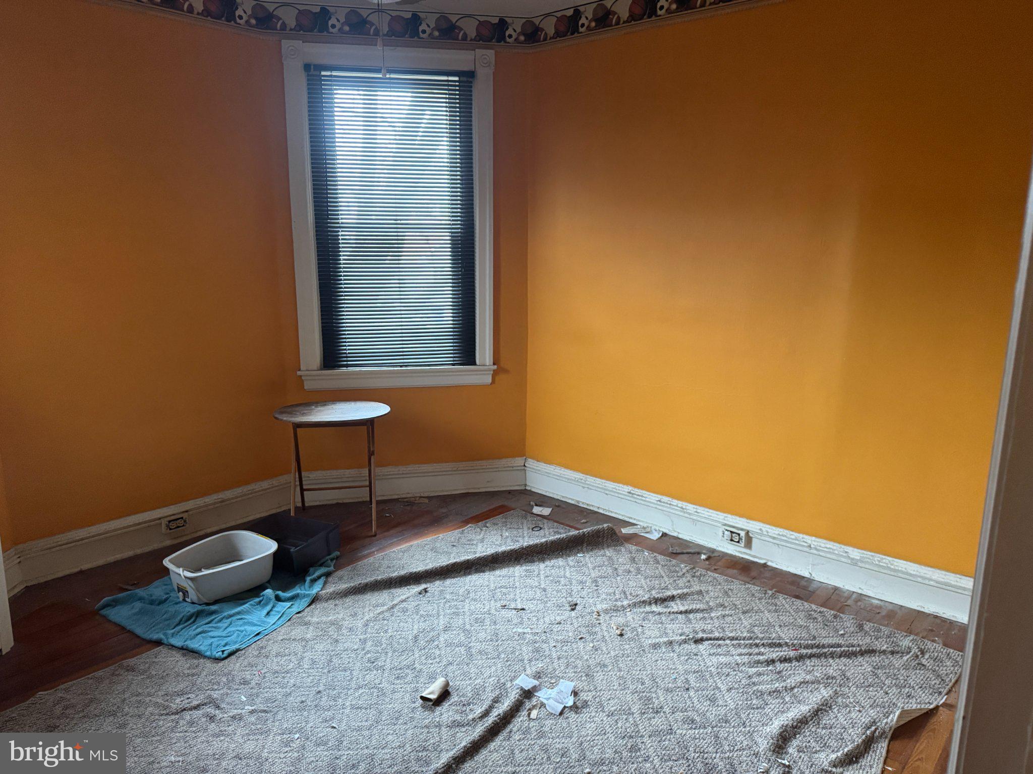 CHELTENHAM VIL - Residential