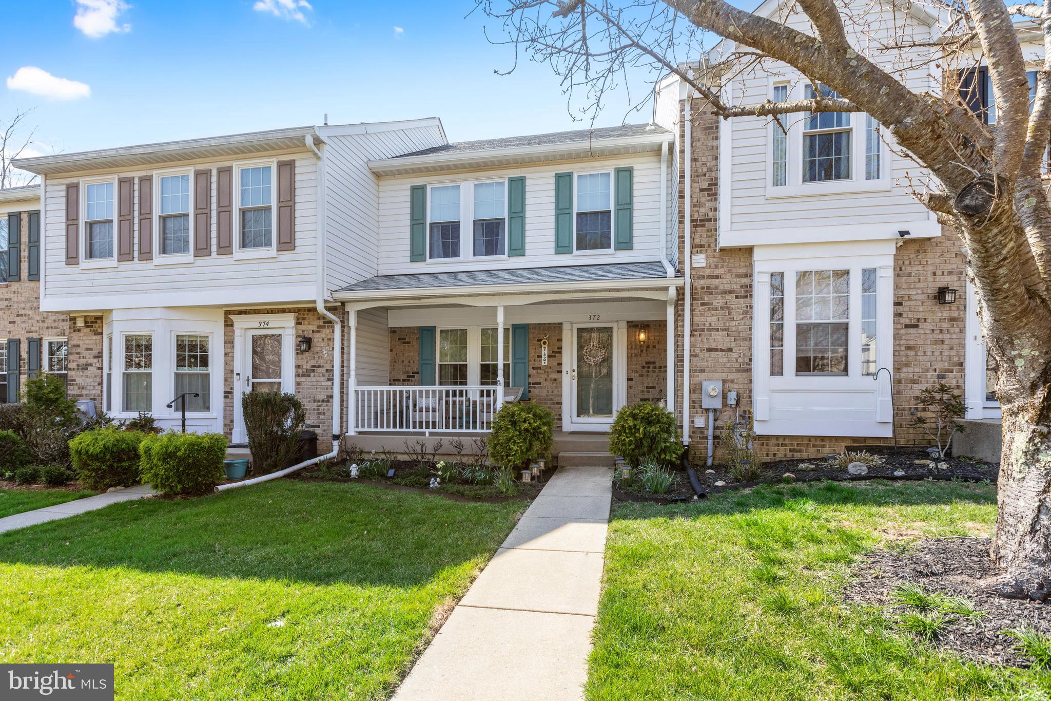 COUNTRY WALK - Residential