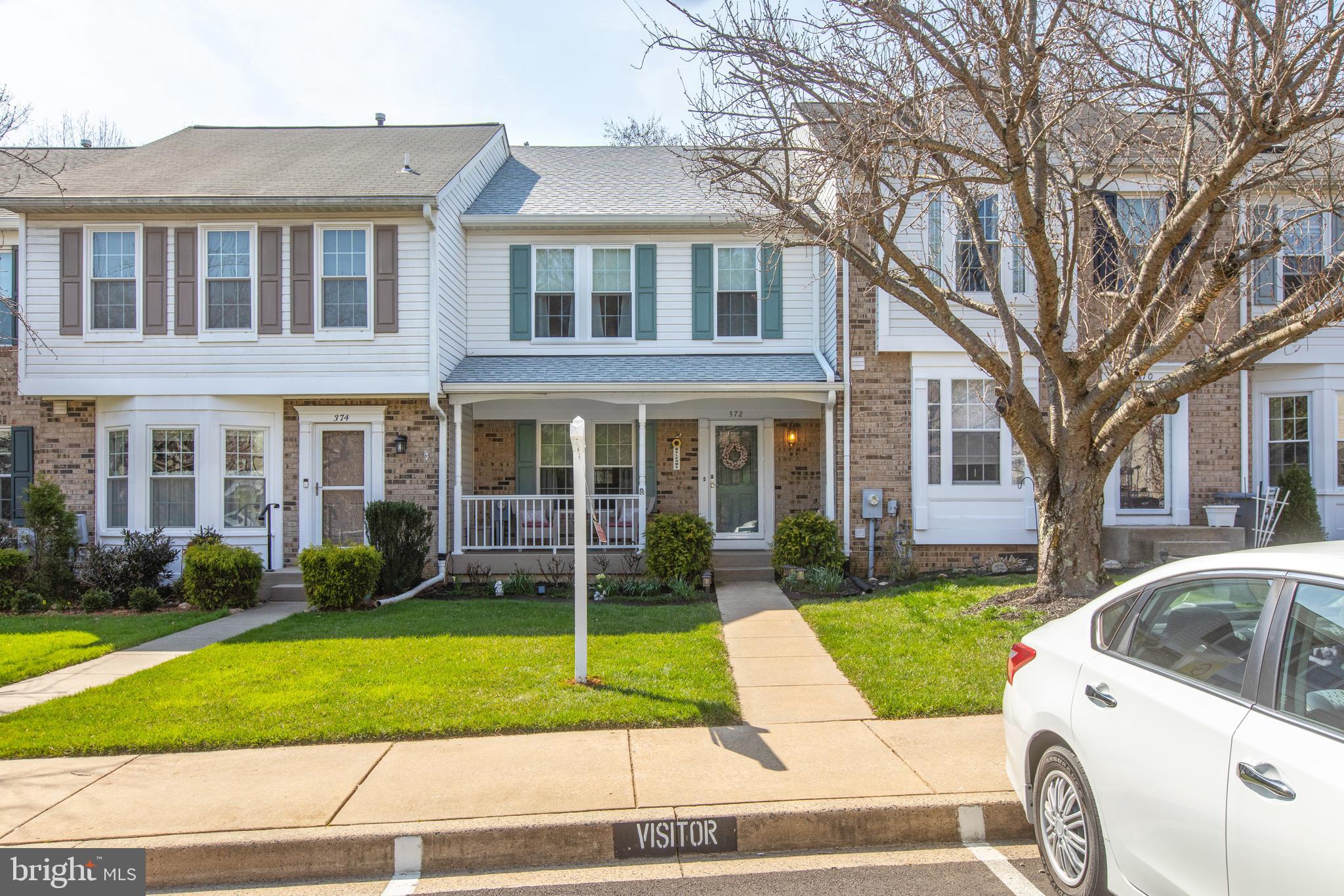 COUNTRY WALK - Residential