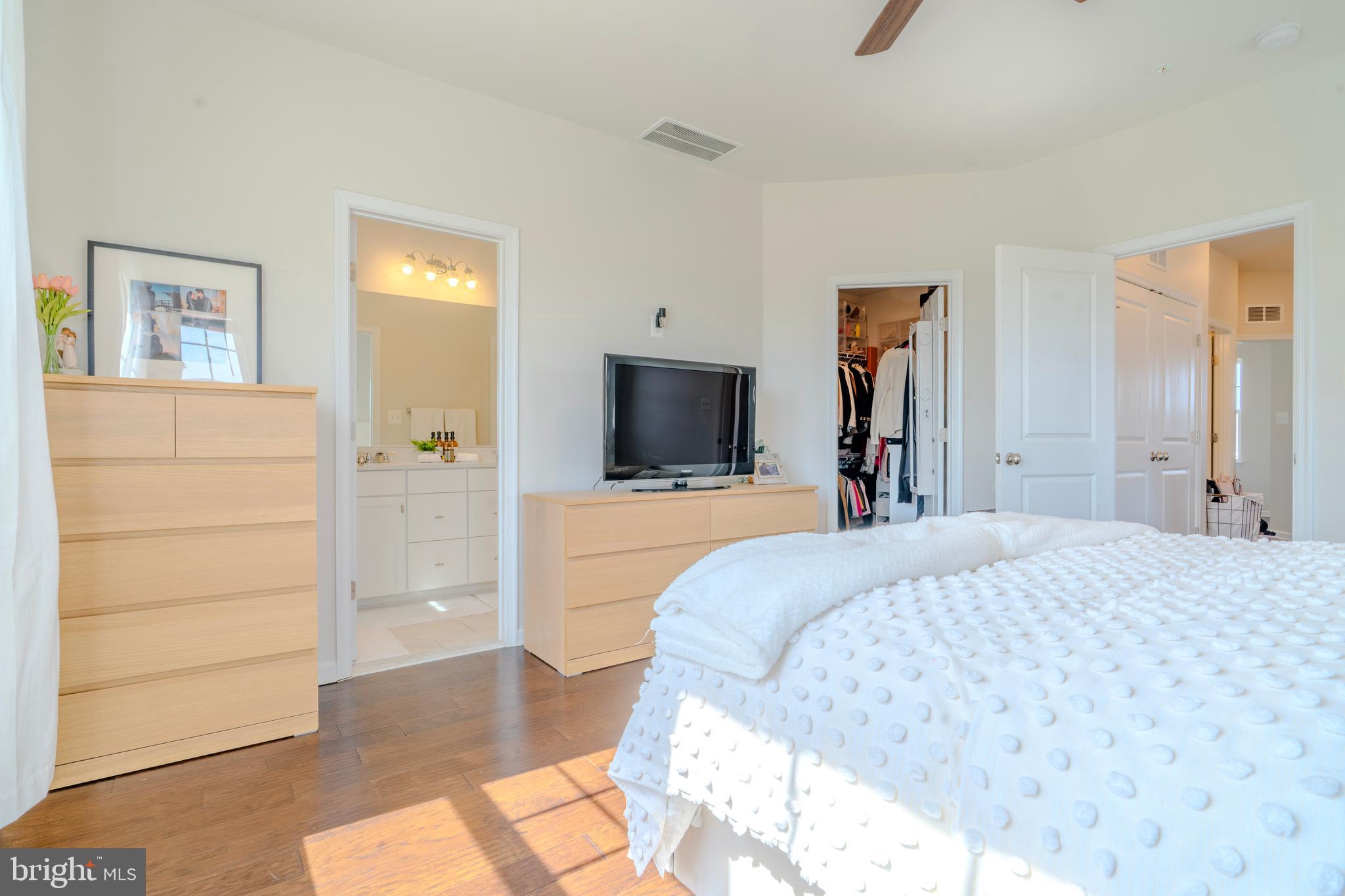 TALLYN RIDGE - Residential Lease