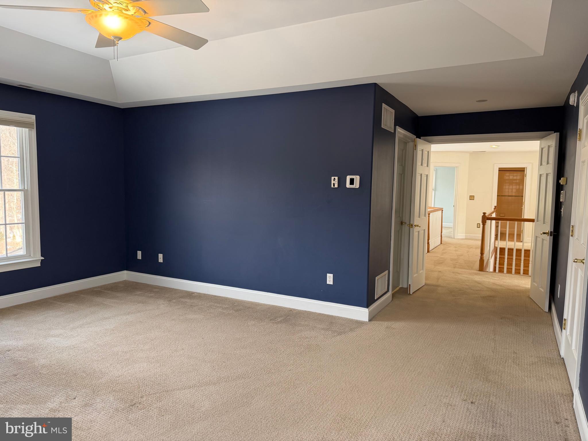 NOB HILL - Residential