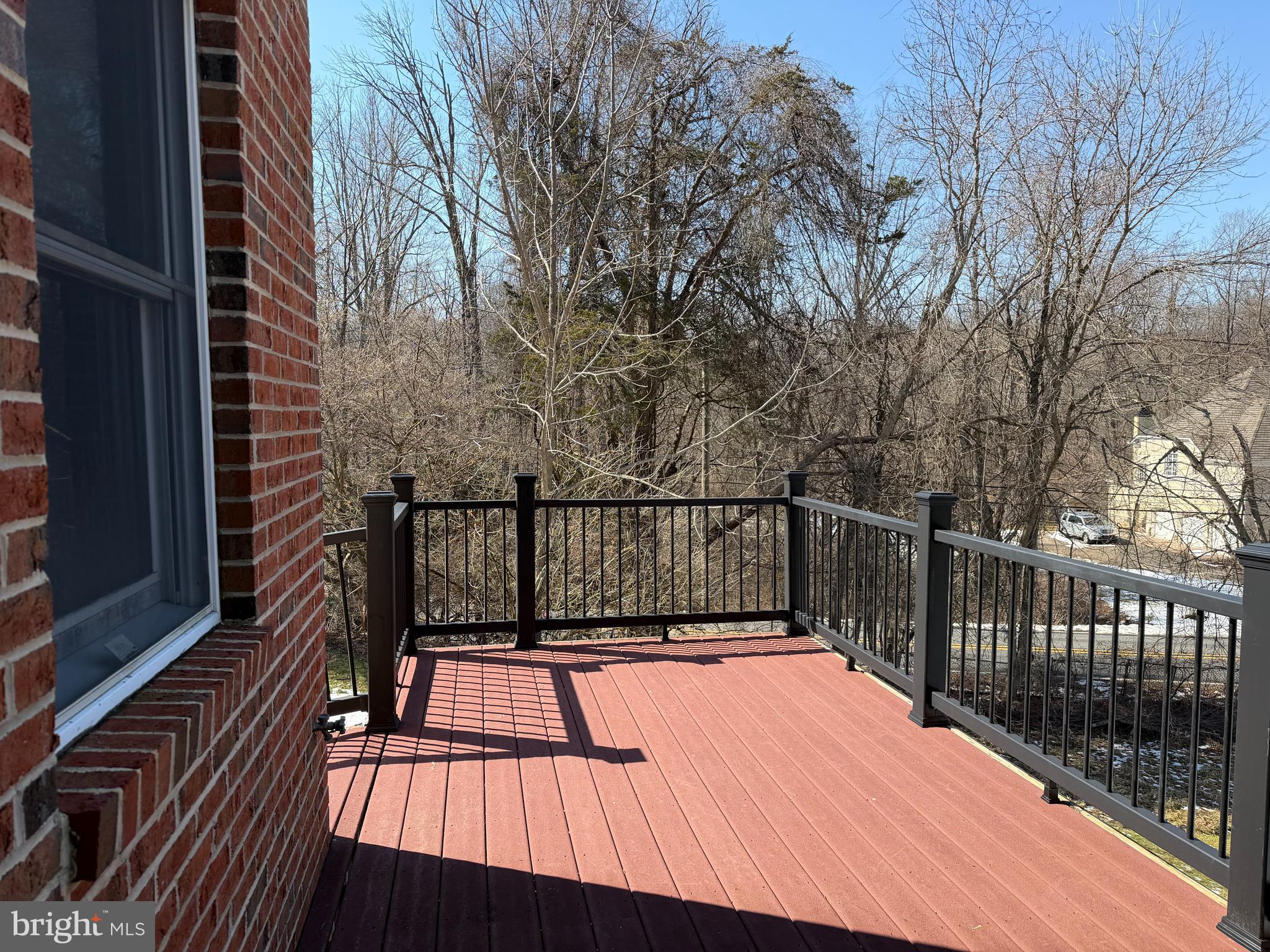 NOB HILL - Residential