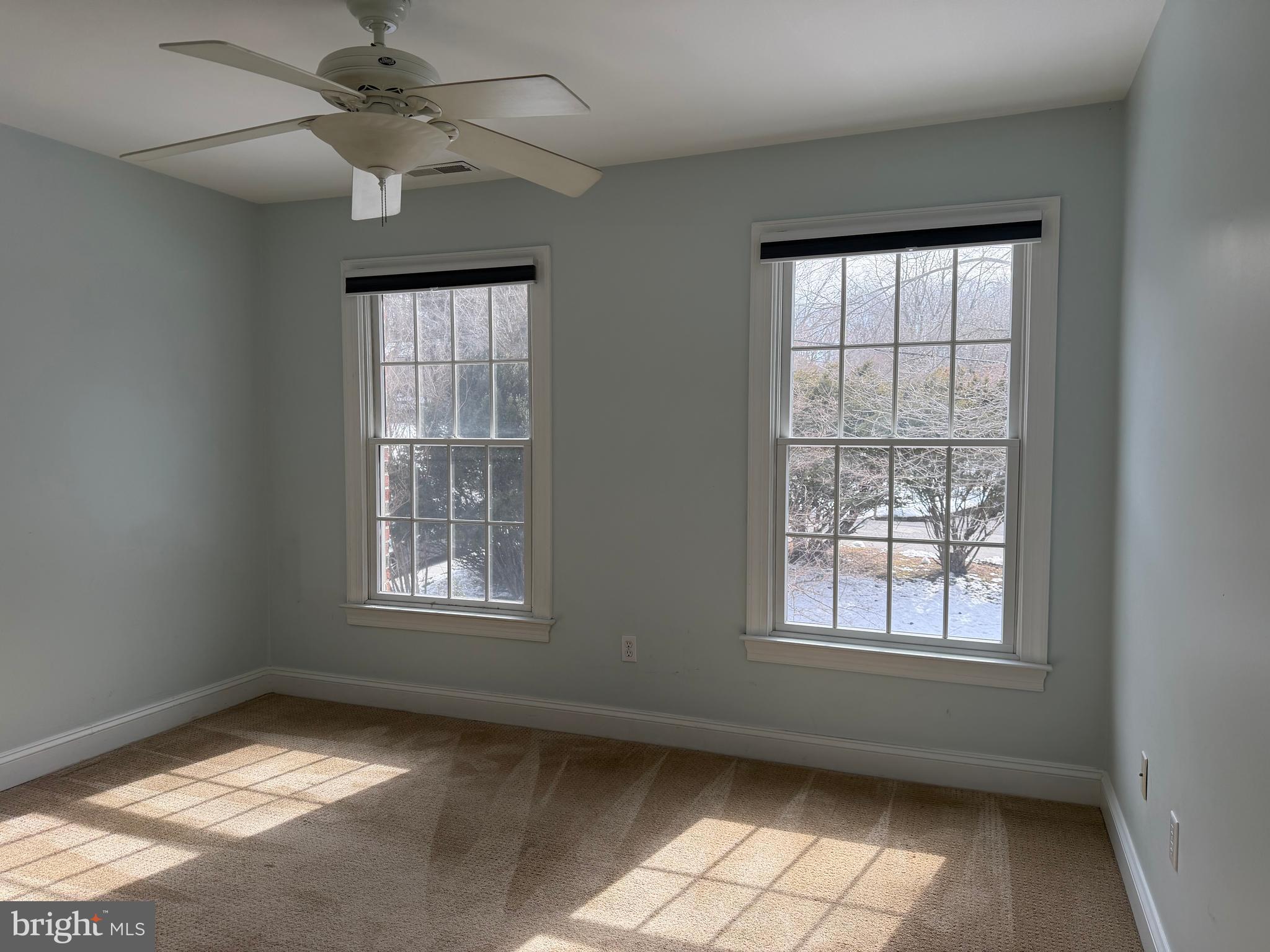 NOB HILL - Residential