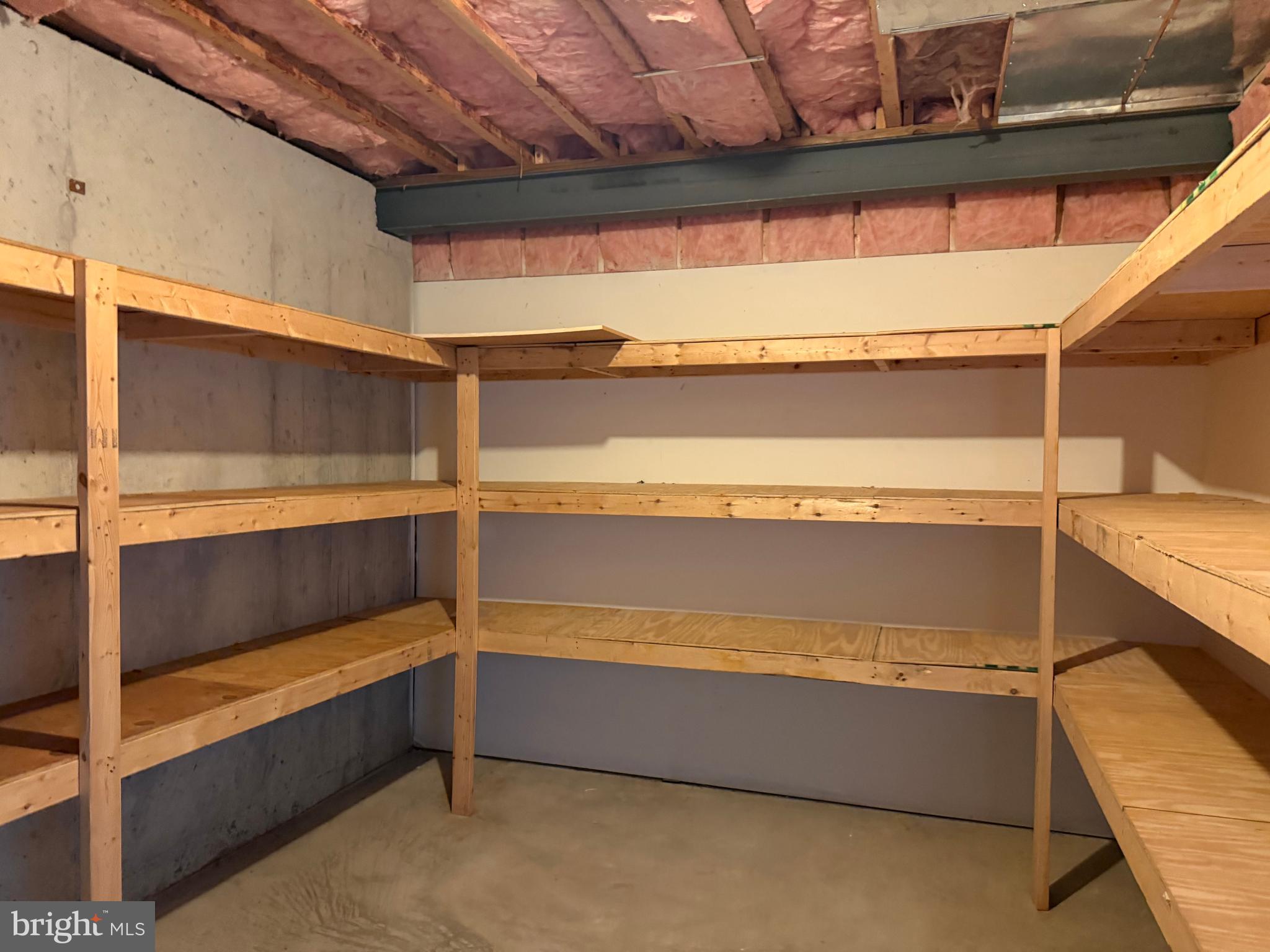 NOB HILL - Residential