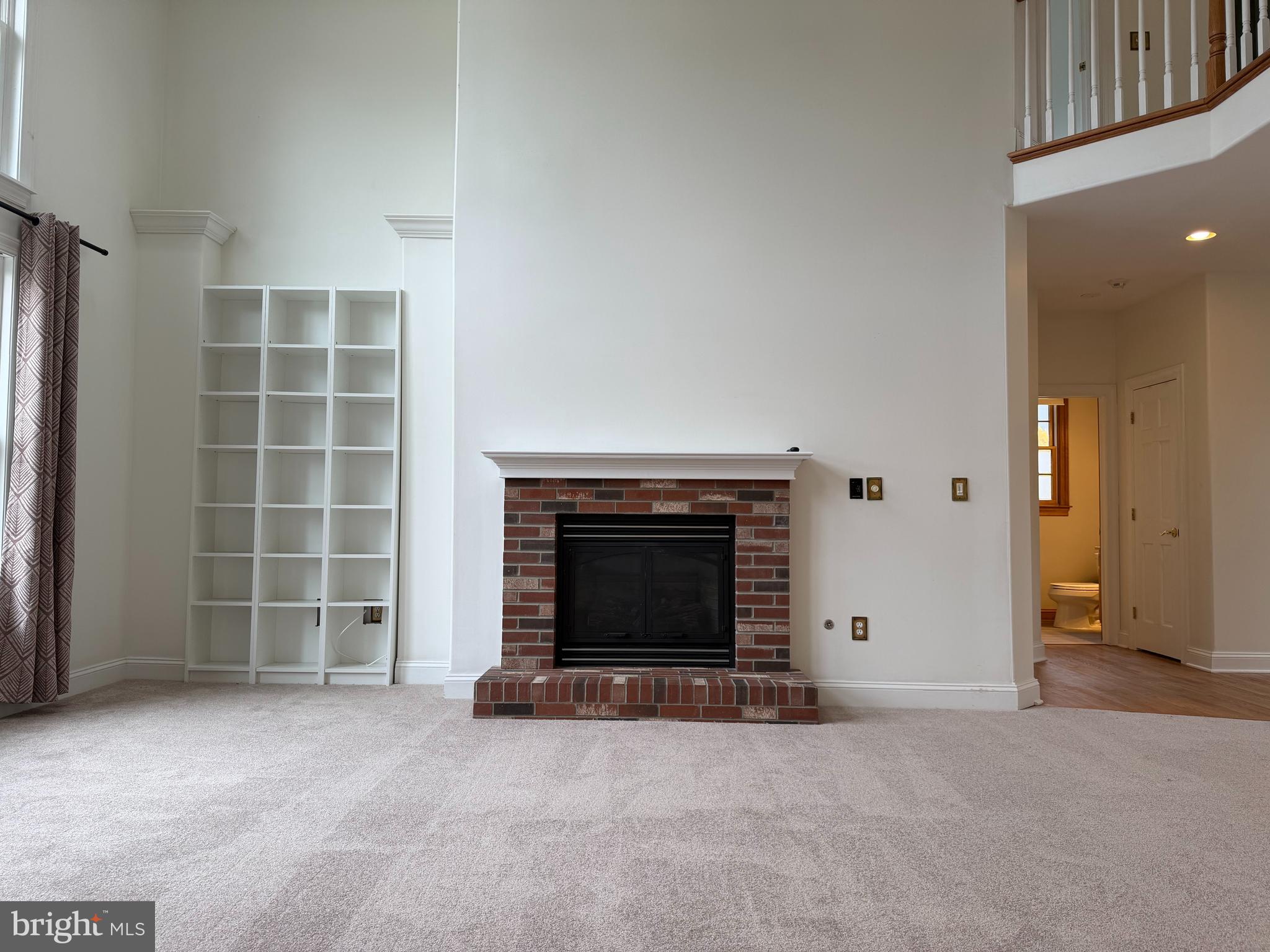 NOB HILL - Residential