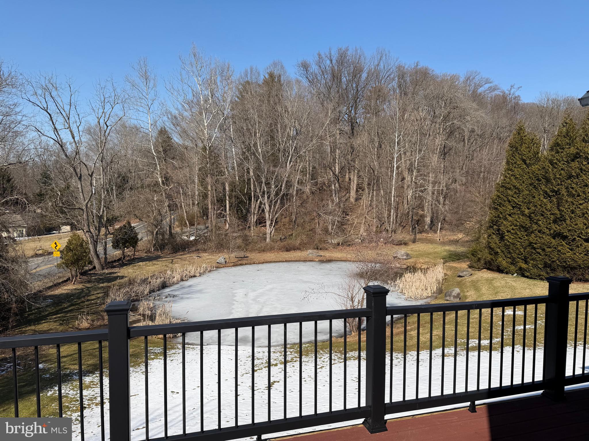 NOB HILL - Residential