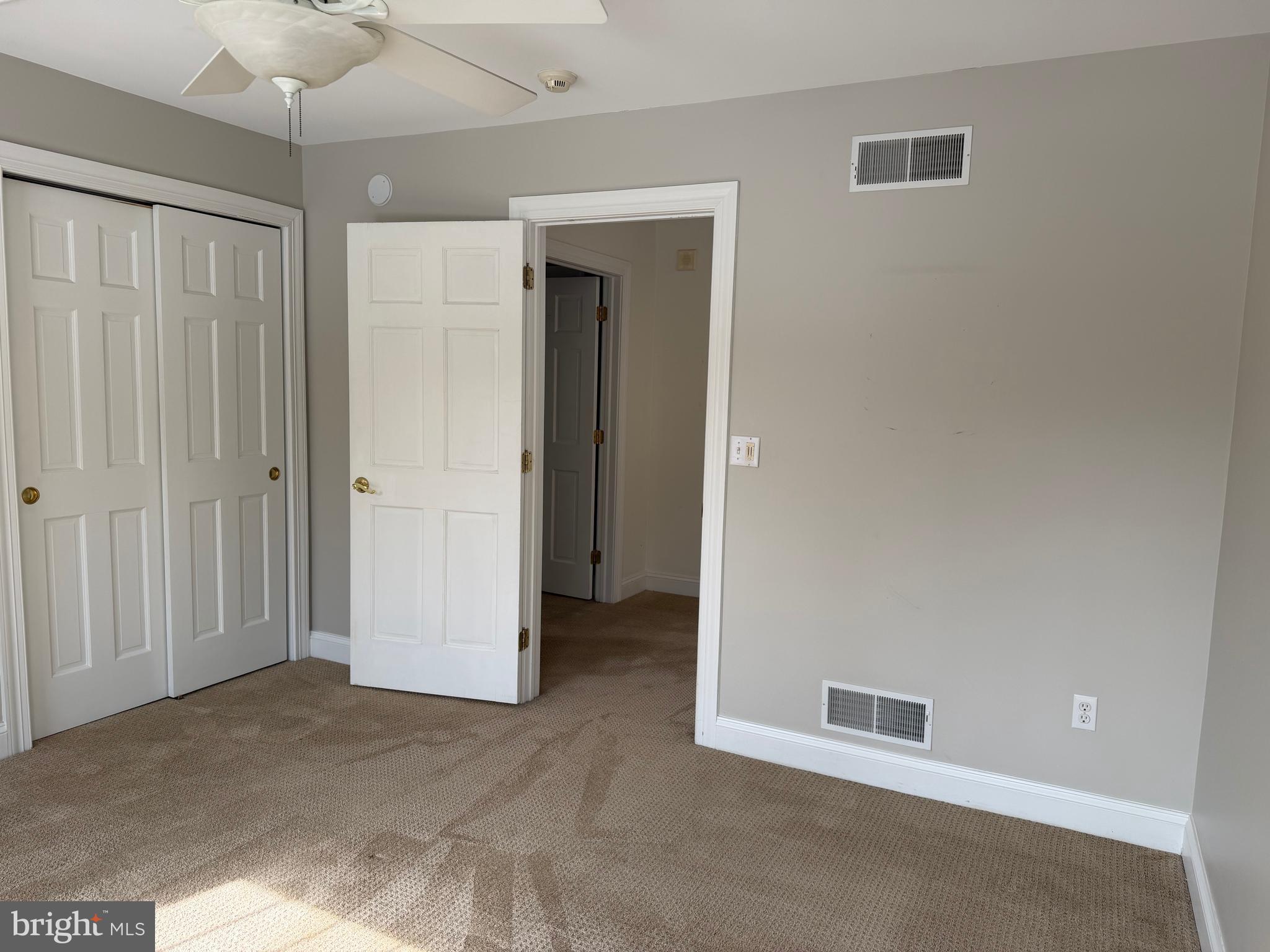 NOB HILL - Residential