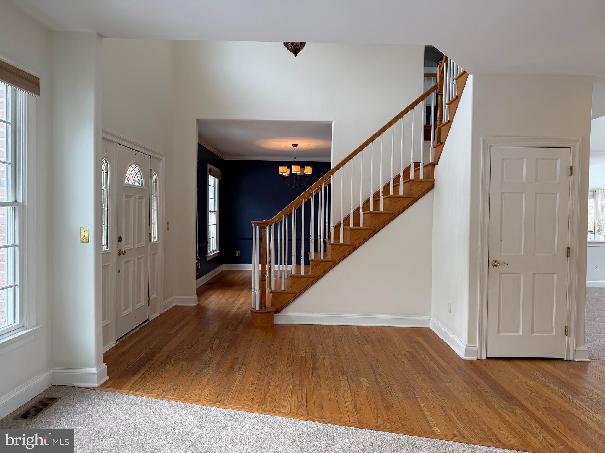 NOB HILL - Residential