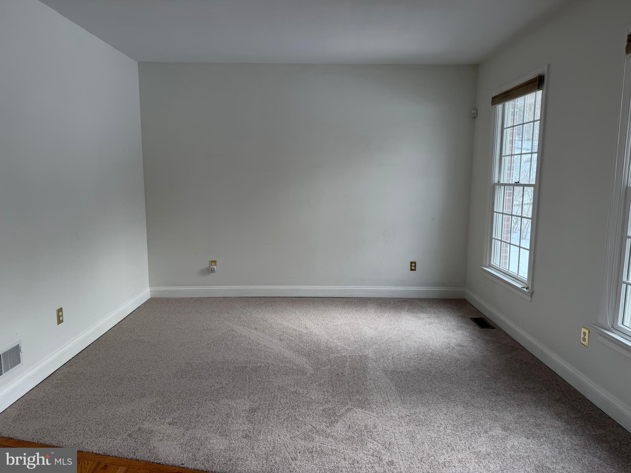 NOB HILL - Residential