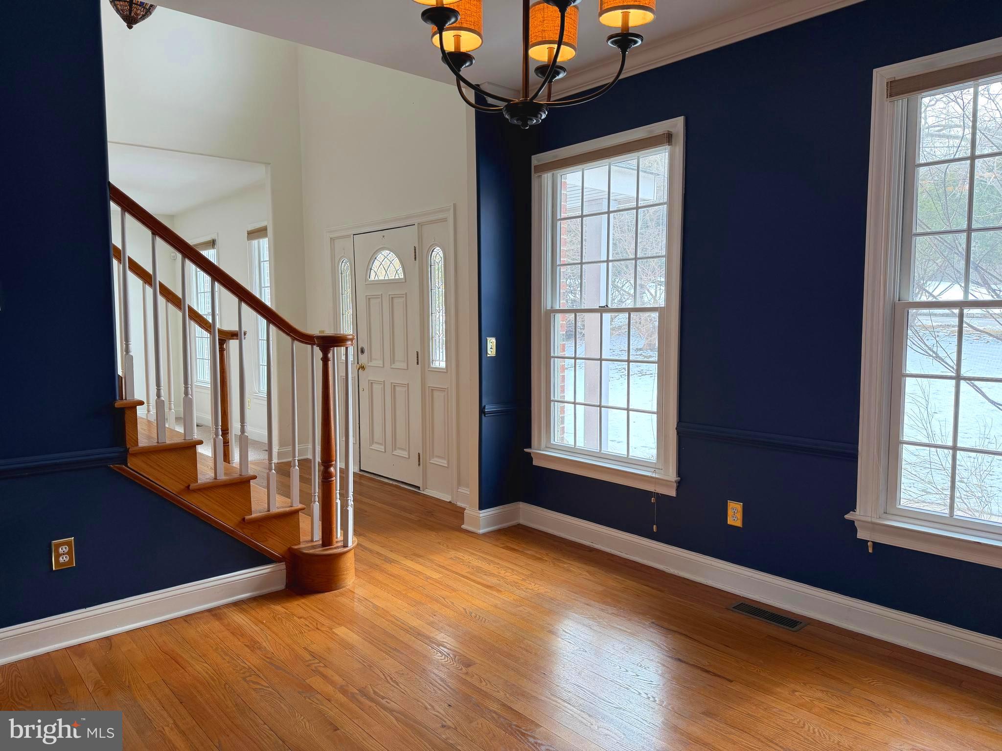 NOB HILL - Residential