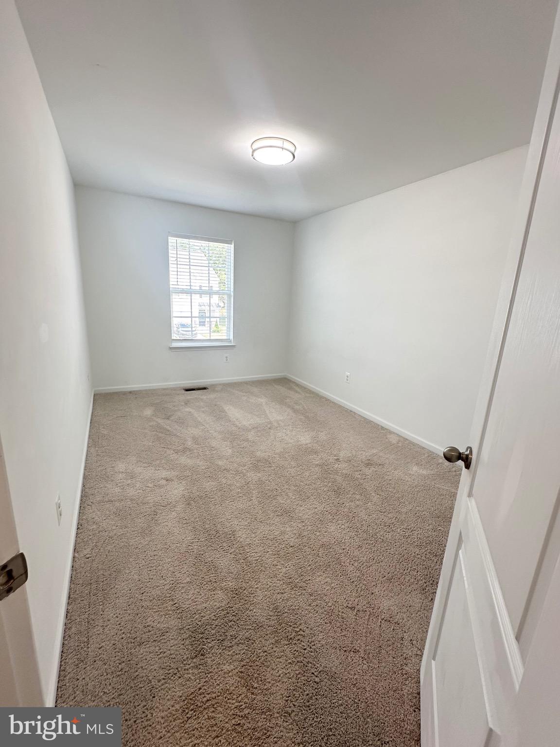 MCCAULEY CROSSING - Residential Lease