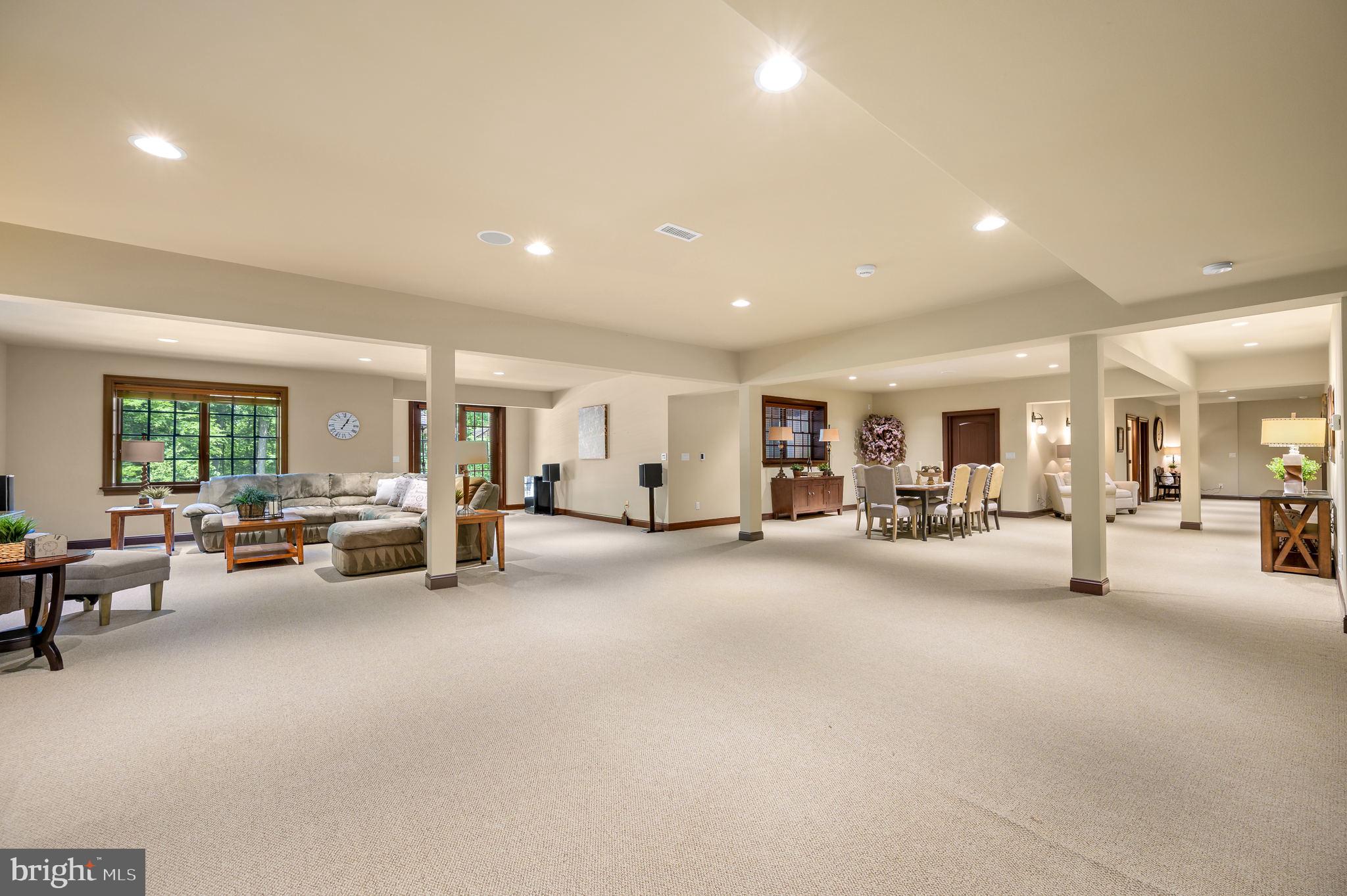 LEOPARD LAKES - Residential