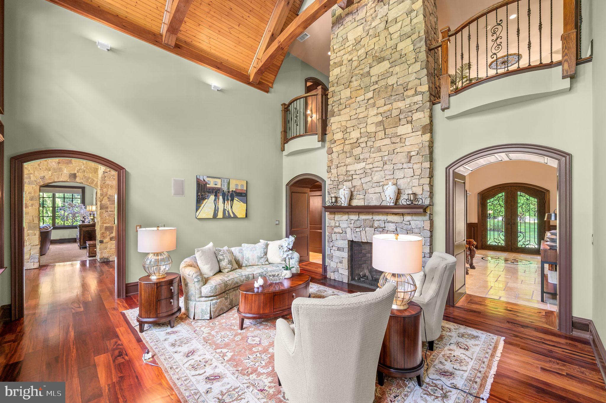 LEOPARD LAKES - Residential