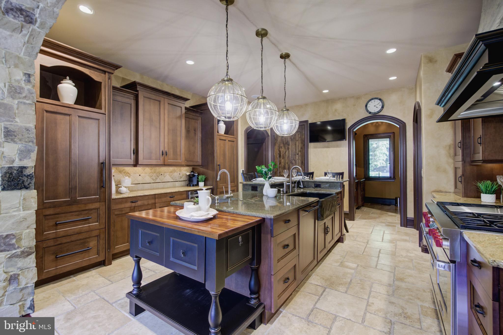 LEOPARD LAKES - Residential