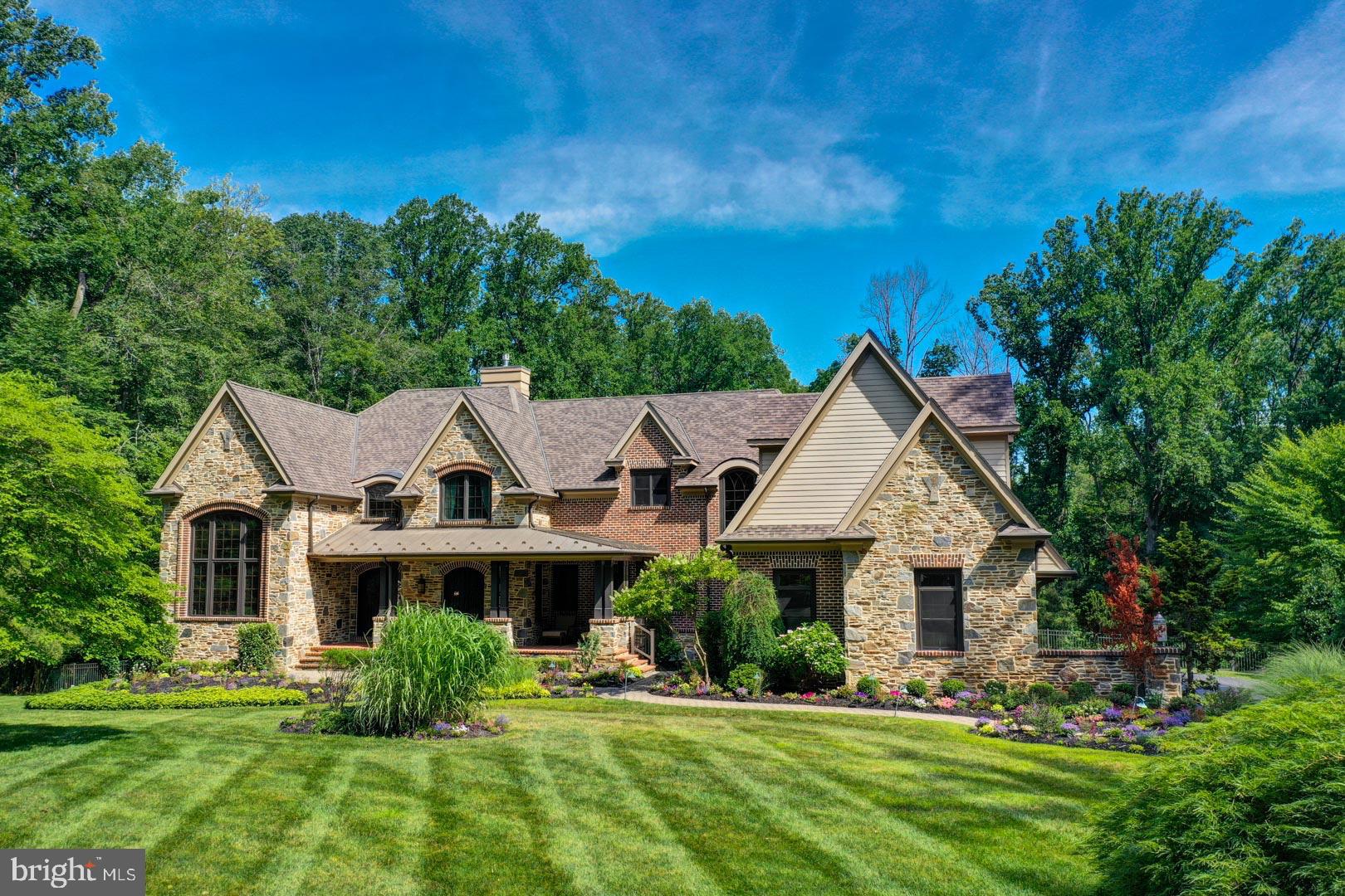 LEOPARD LAKES - Residential