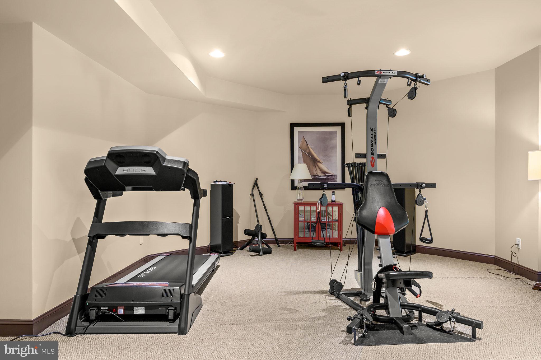 LEOPARD LAKES - Residential