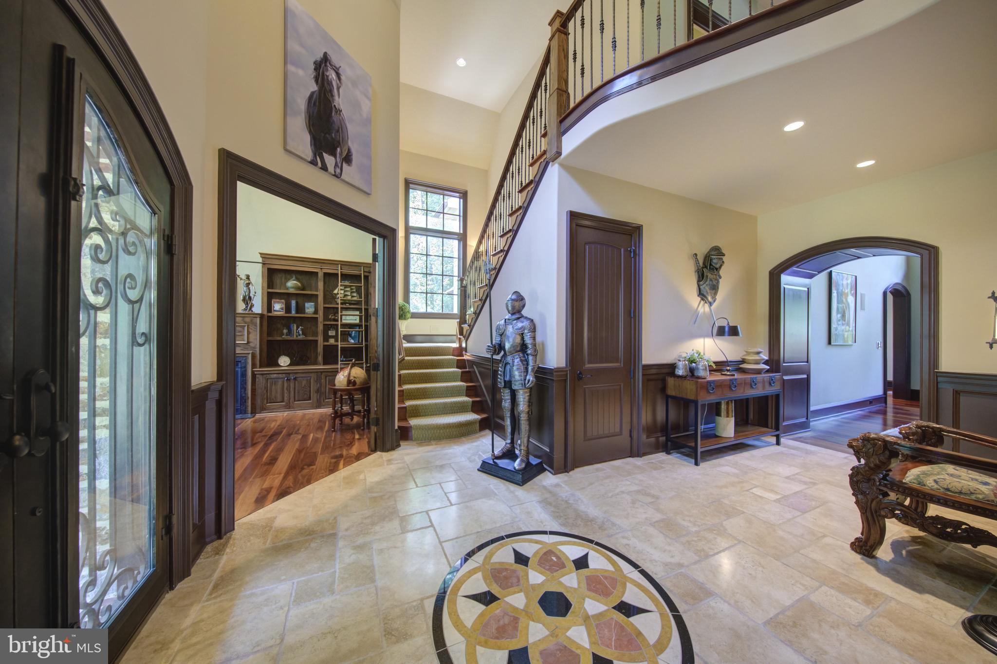 LEOPARD LAKES - Residential