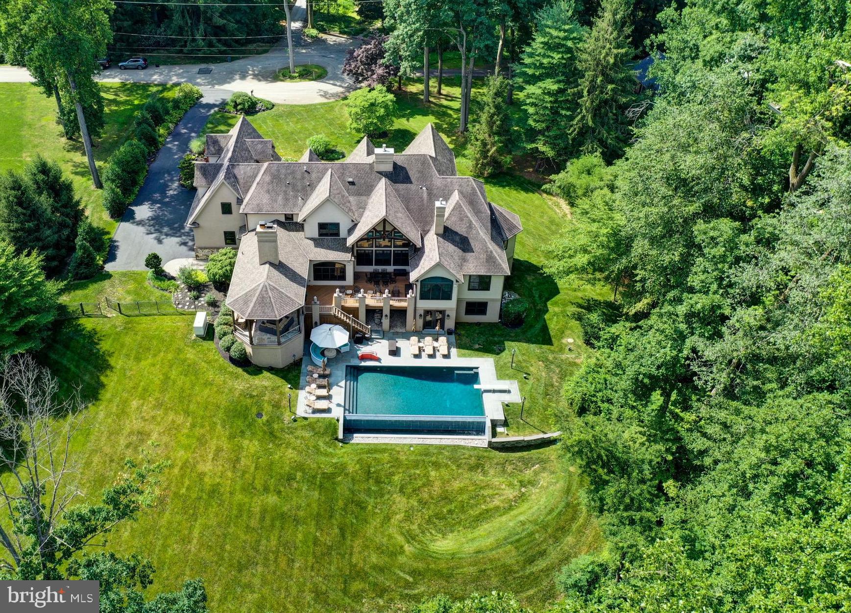 LEOPARD LAKES - Residential