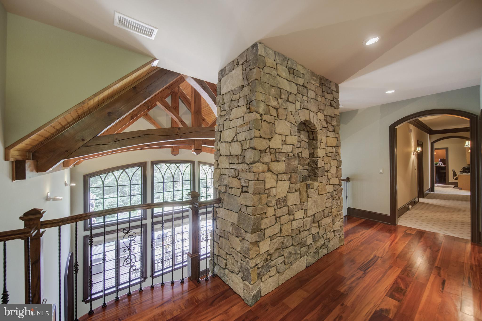 LEOPARD LAKES - Residential