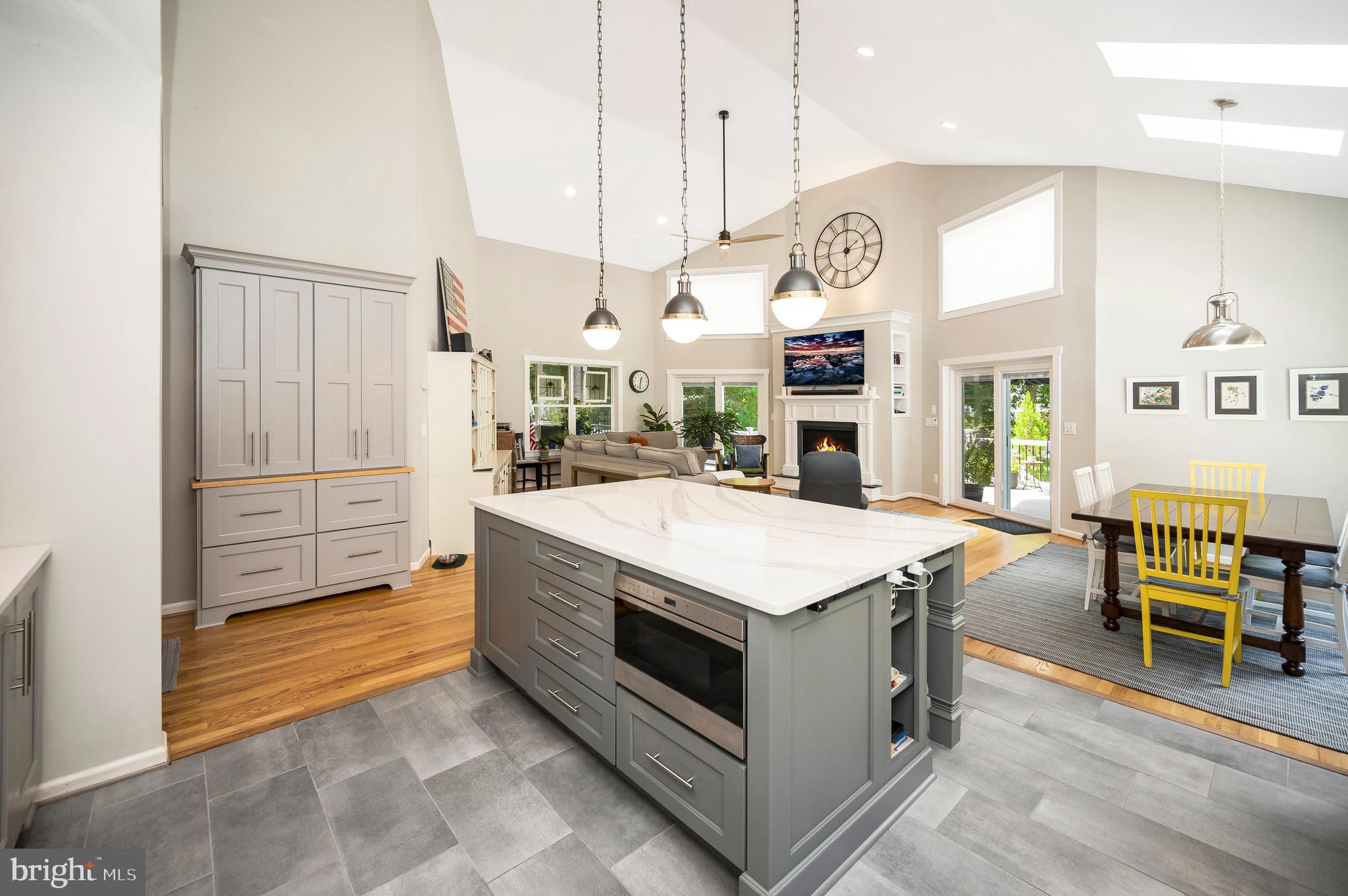 LAKE OF THE WOODS - Residential