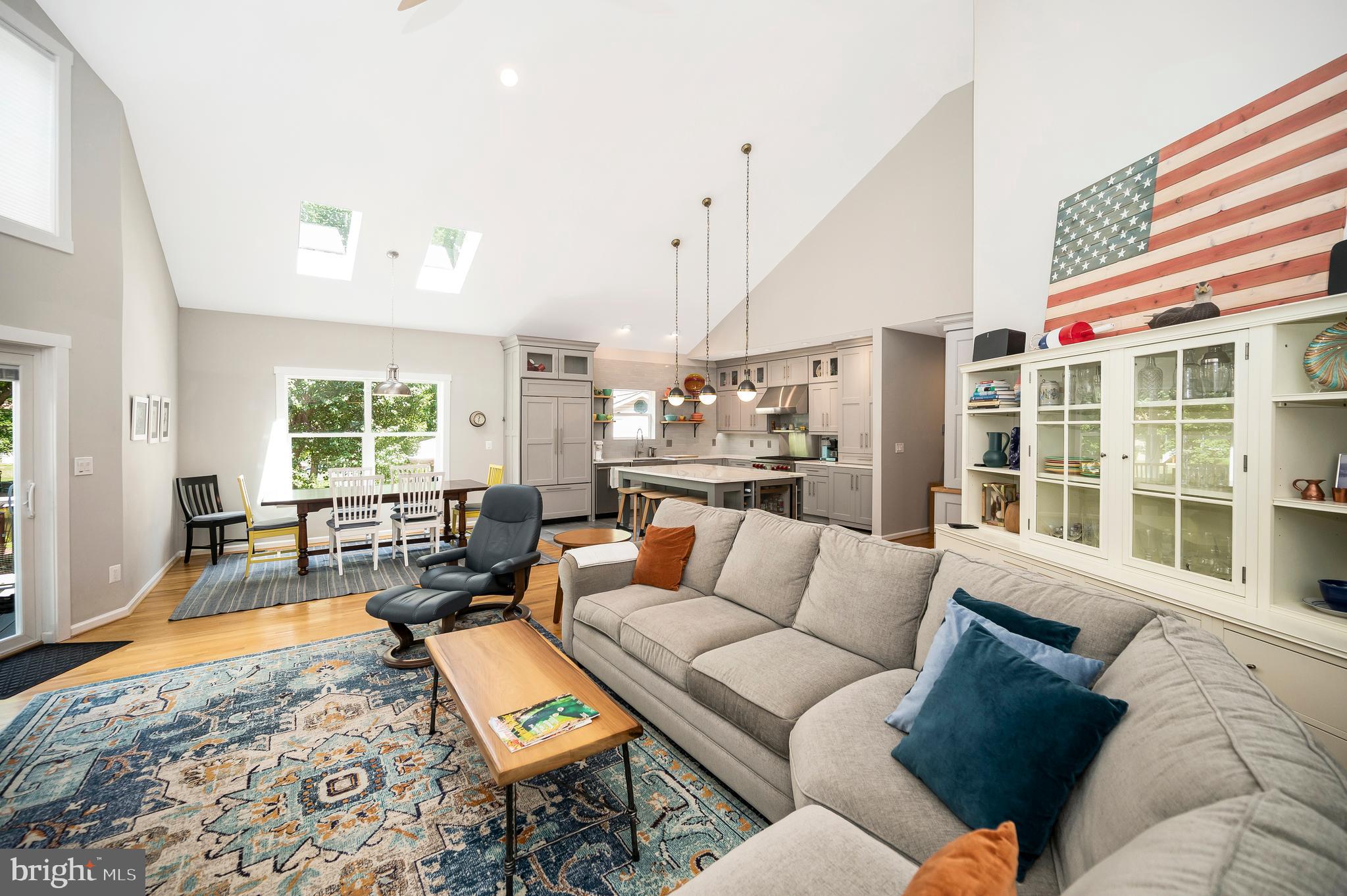 LAKE OF THE WOODS - Residential