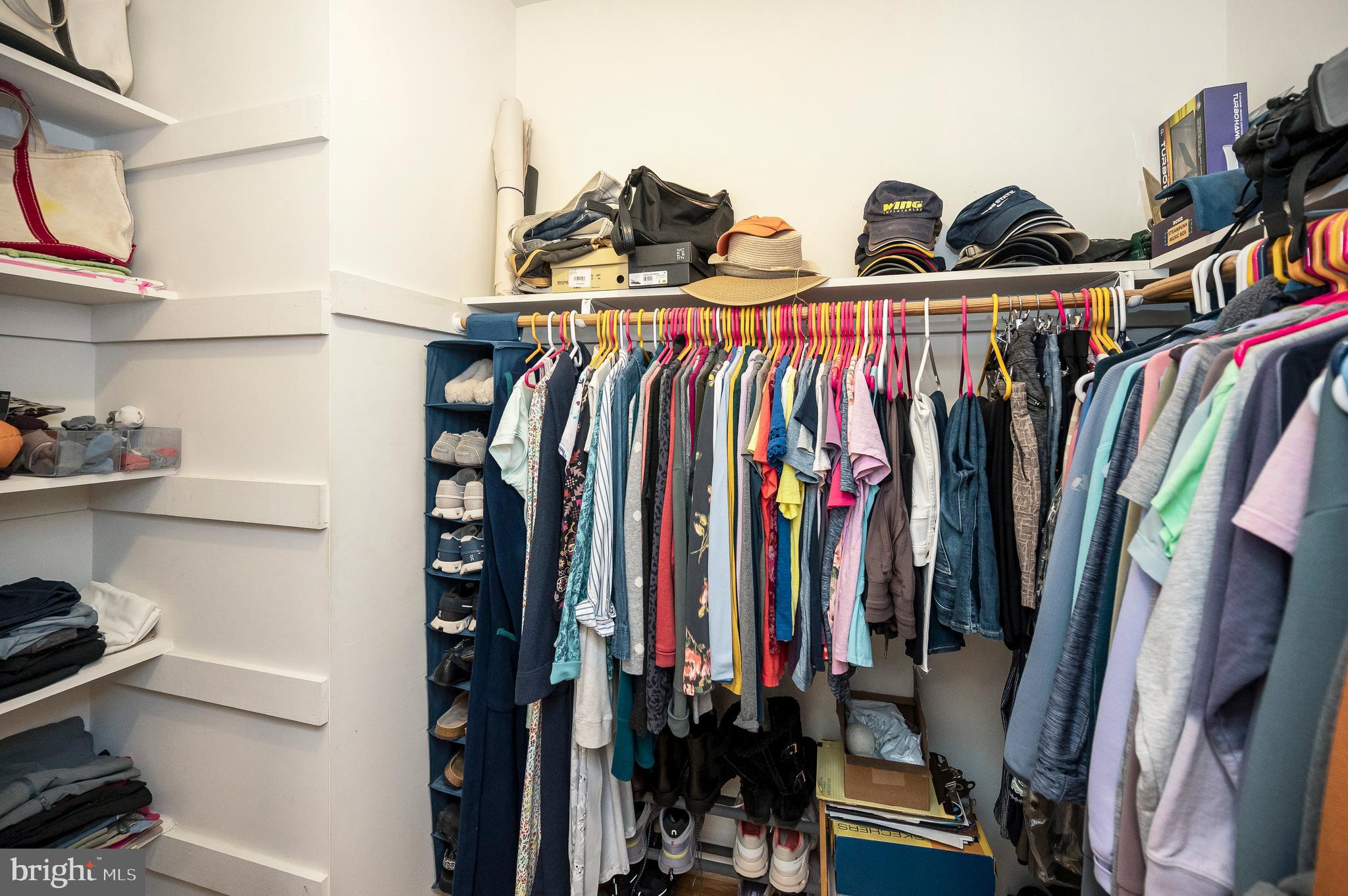 LAKE OF THE WOODS - Residential